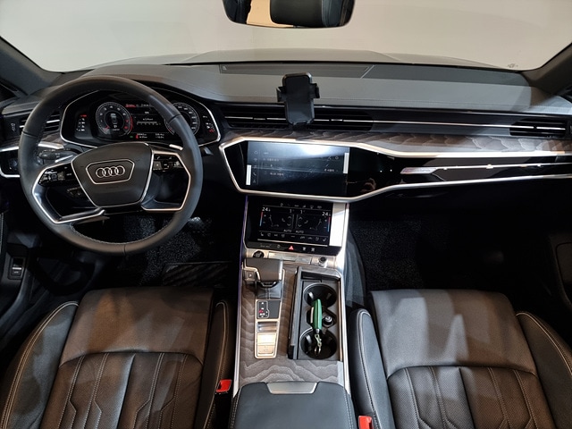 Audi A7 55 TFSI quattro Premium 250 340 kW hp S tronic 8