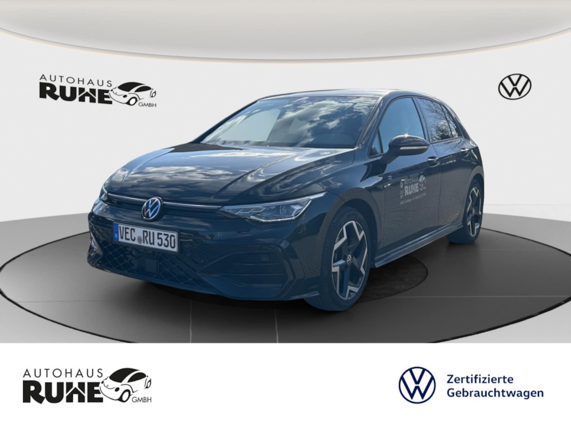 Volkswagen Golf R-Line
