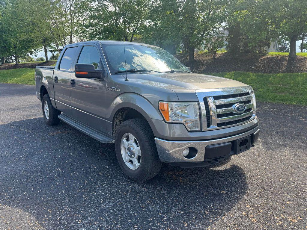 2012 Ford F-150 XLT 4x4 SuperCrew 145-in's photo