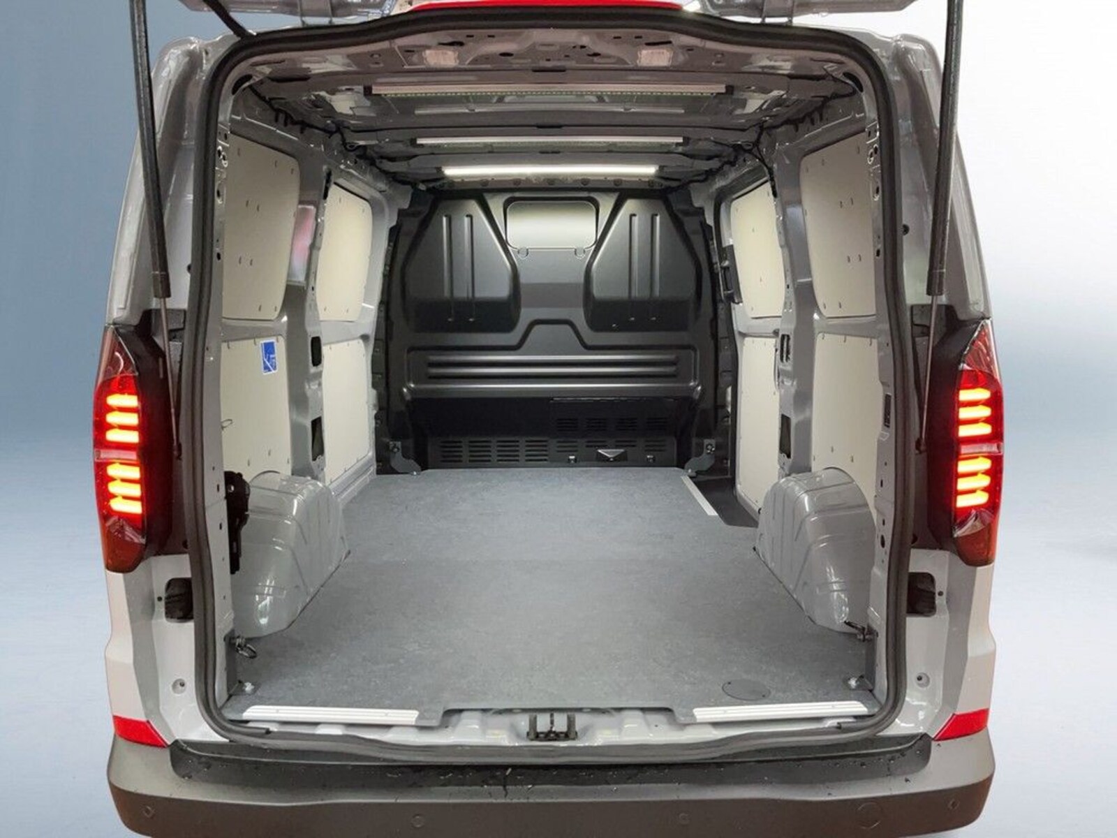 Volkswagen Transporter Kasten kurzer Radstand – Bild 22