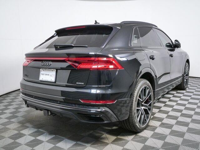 2023 Audi Q8