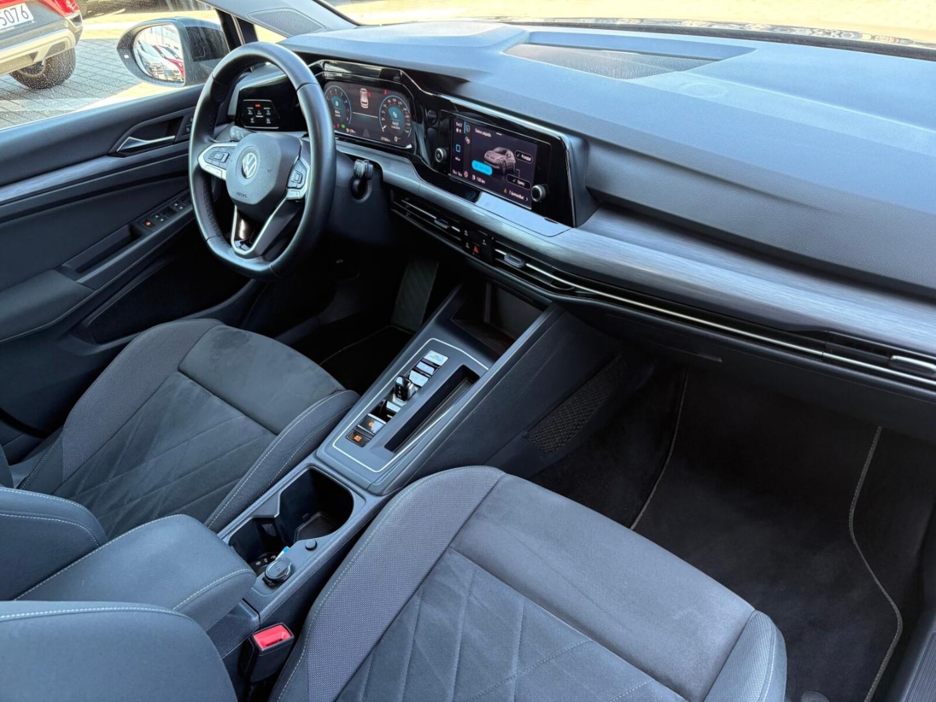 Volkswagen Golf Style