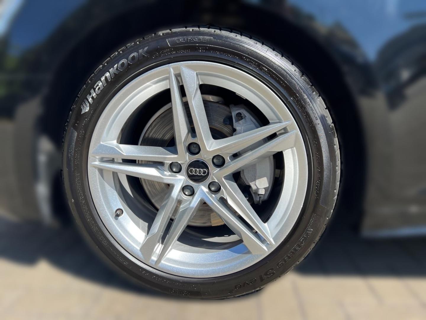Bild über Audi A5 Sportback 45 TFSI quattro S tronic - für weitere Informationen kontaktieren Sie den Audi Partner