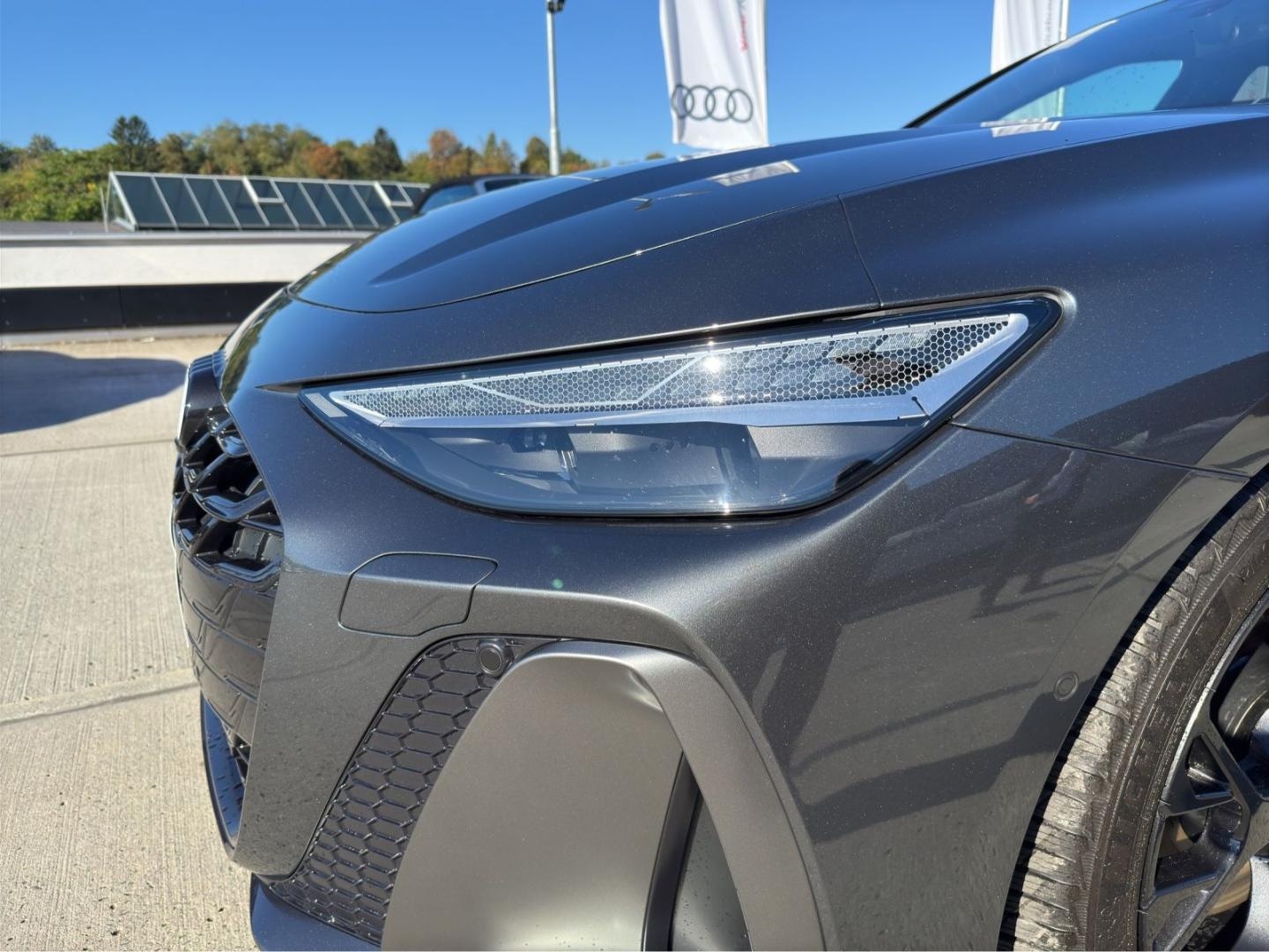 Bild über Audi A6 Limousine TFSI quattro 270 kW S tronic - für weitere Informationen kontaktieren Sie den Audi Partner