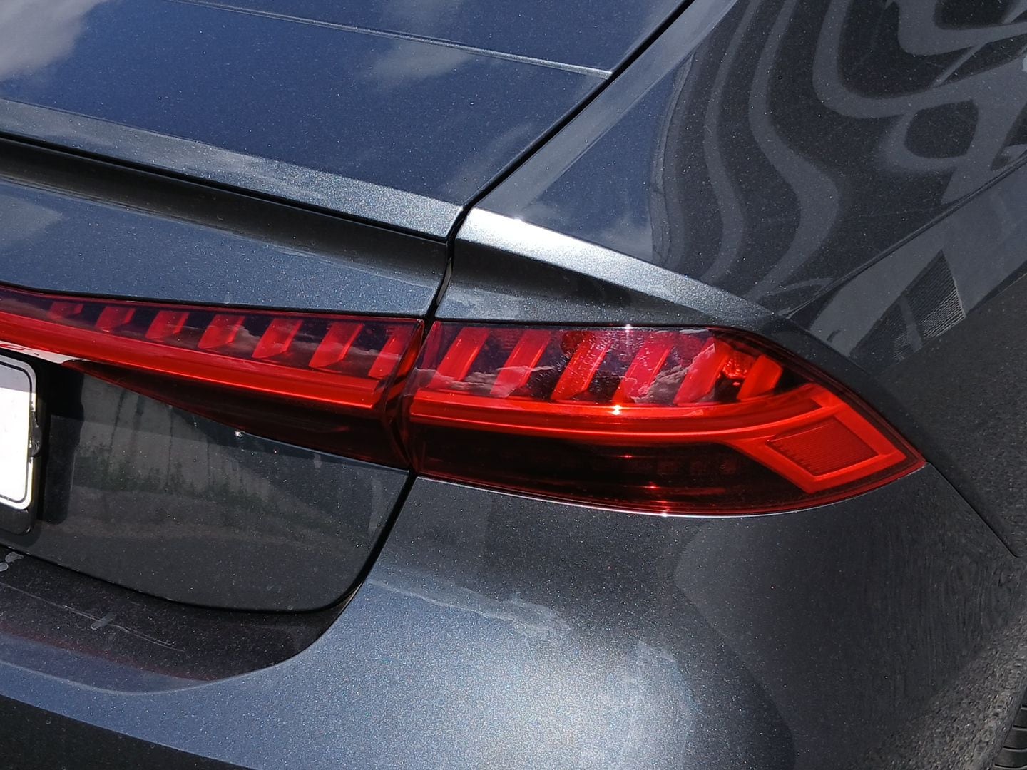 Bild über Audi S7 Sportback TDI quattro tiptronic - für weitere Informationen kontaktieren Sie den Audi Partner