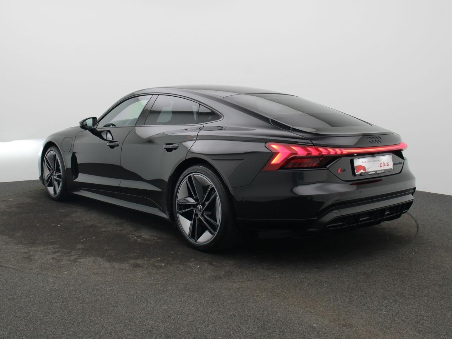Image about Audi RS e-tron GT e-tron quattro