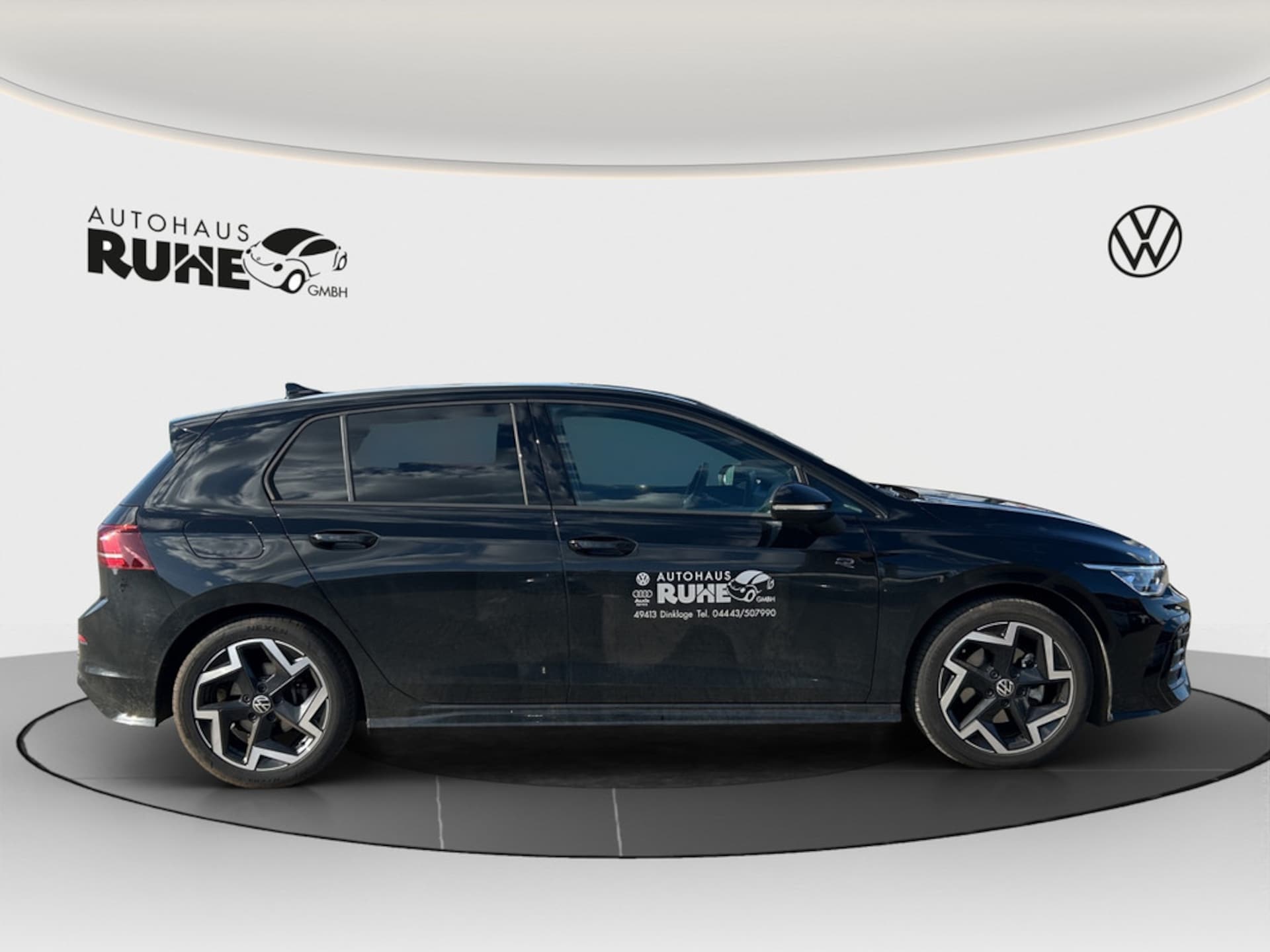 Volkswagen Golf R-Line