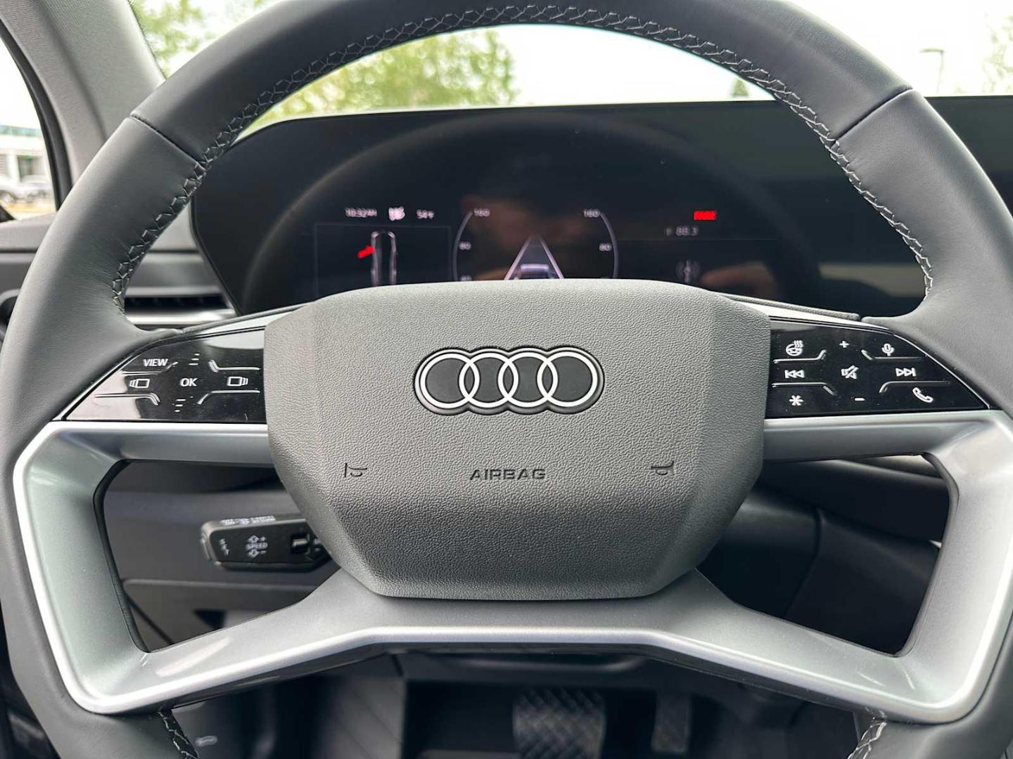 2025 Audi Q5 Premium - Photo 23