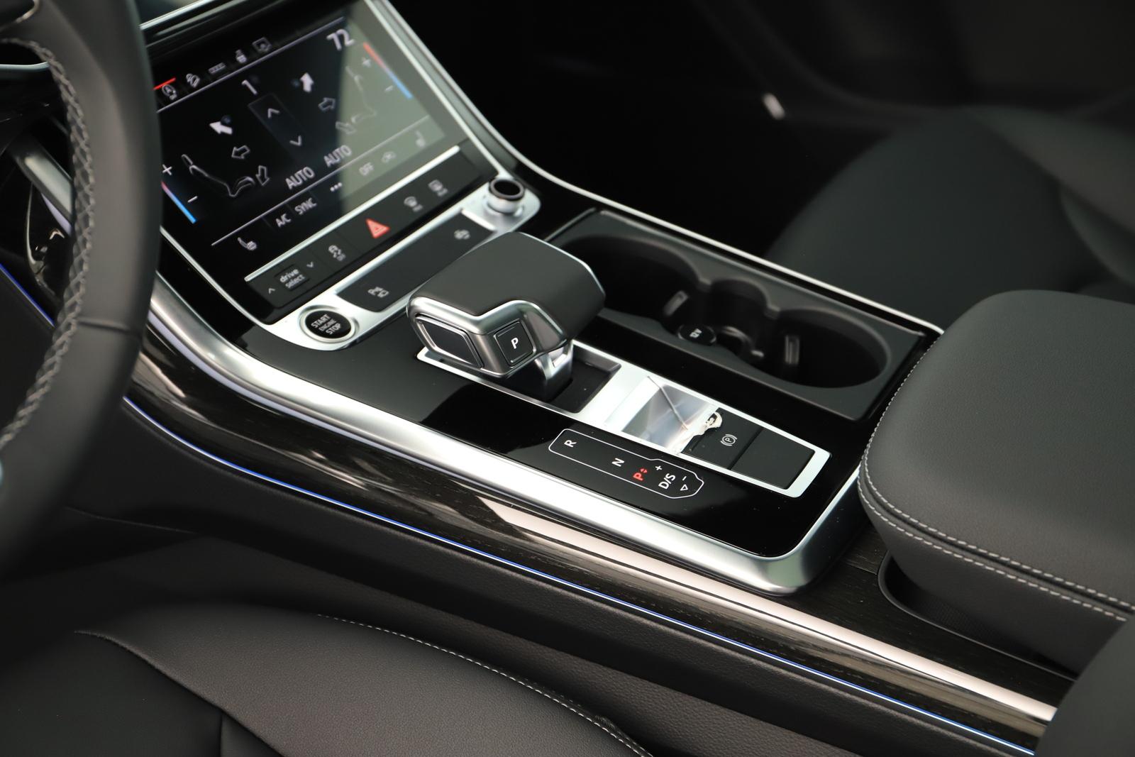 2026 Audi Q7 Premium - Photo 17
