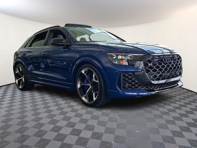 2026 Audi RS Q8 SUV performance