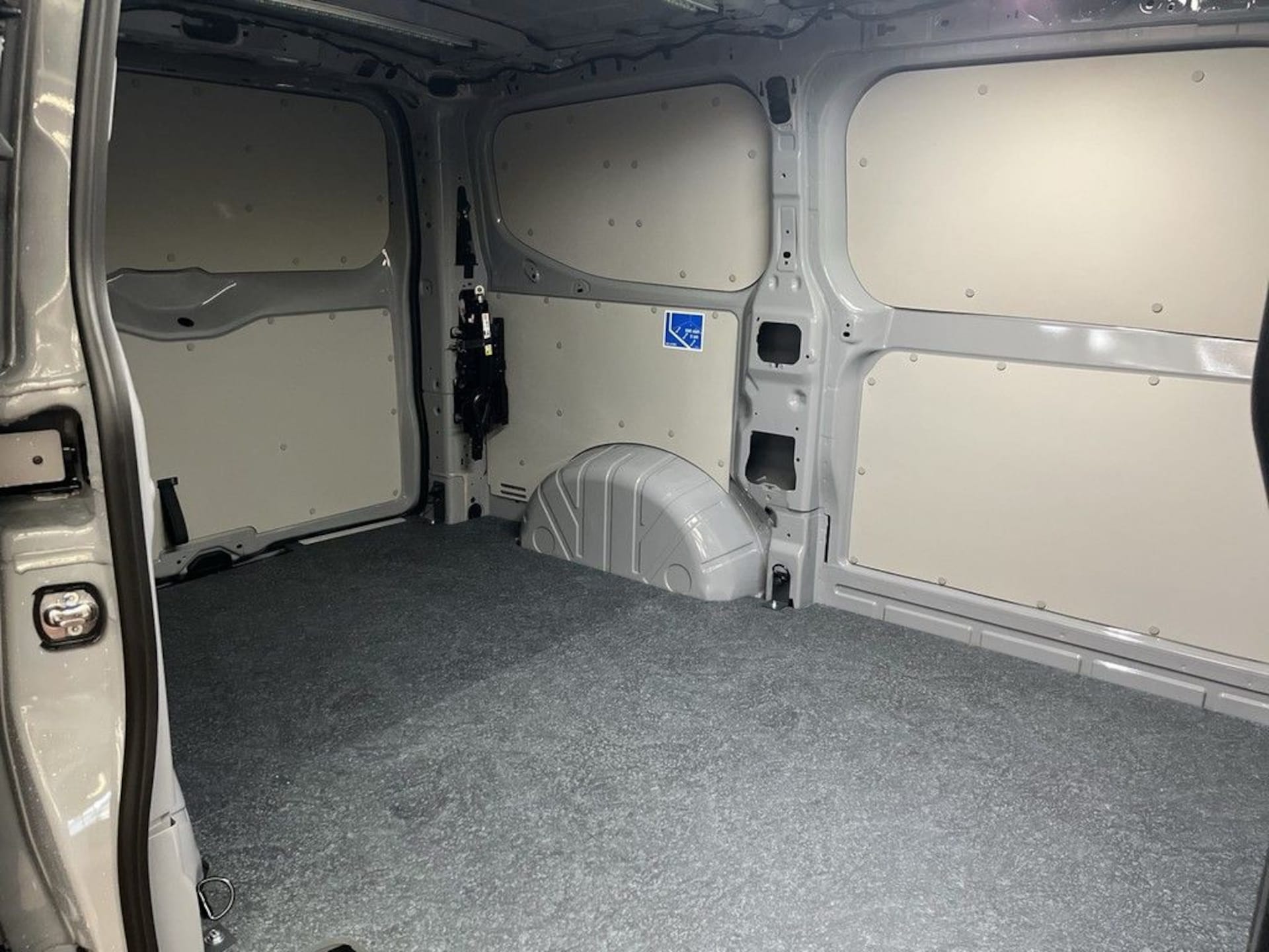 Volkswagen Transporter Kasten kurzer Radstand