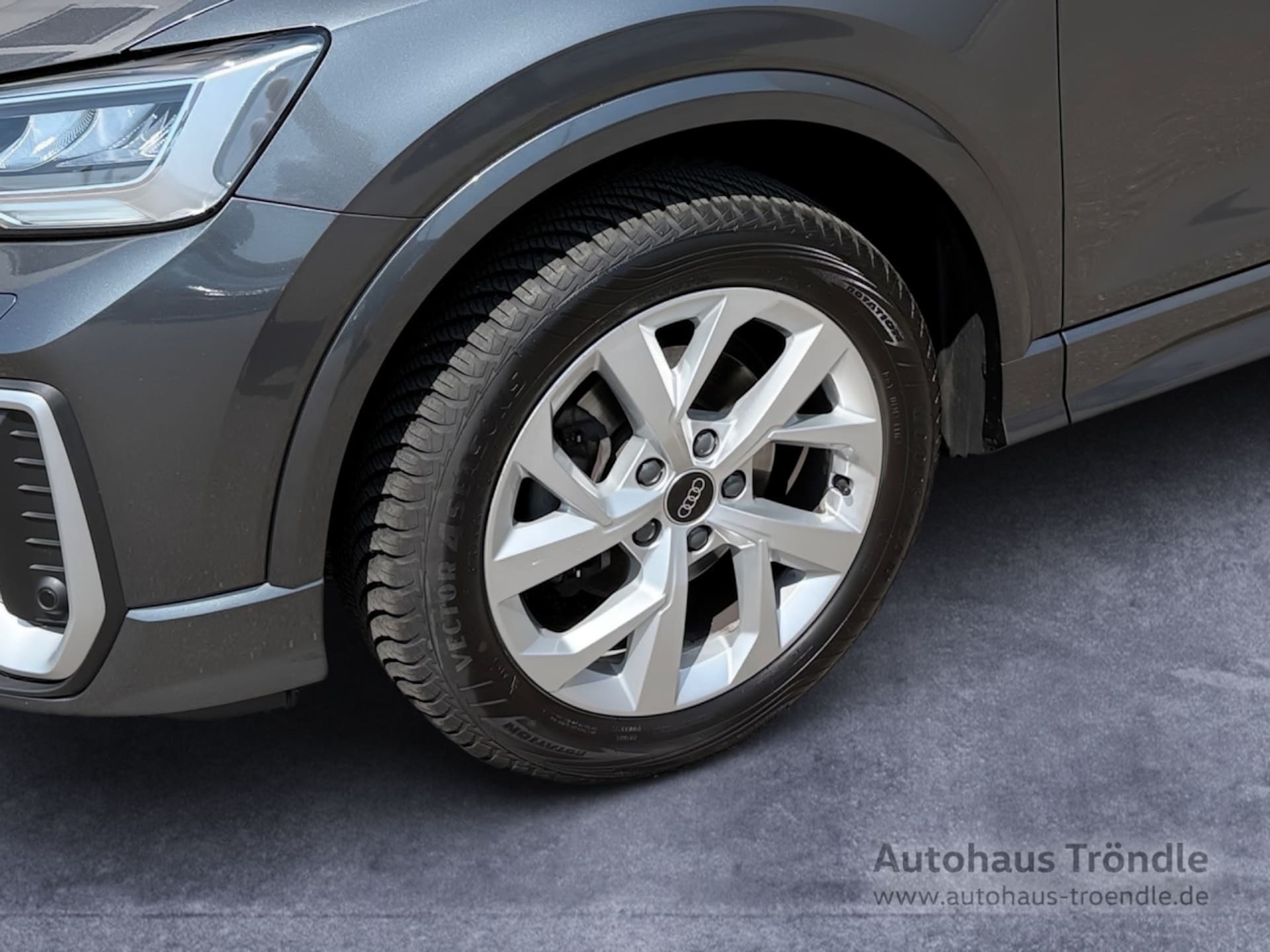 Audi Q2 S line