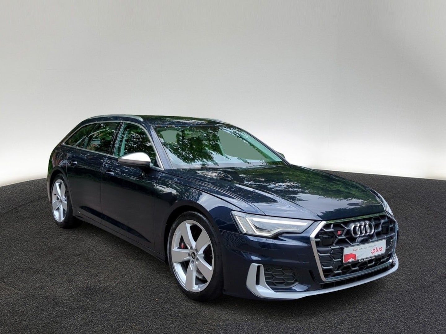 Bild über Audi S6 Avant TDI quattro tiptronic - für weitere Informationen kontaktieren Sie den Audi Partner