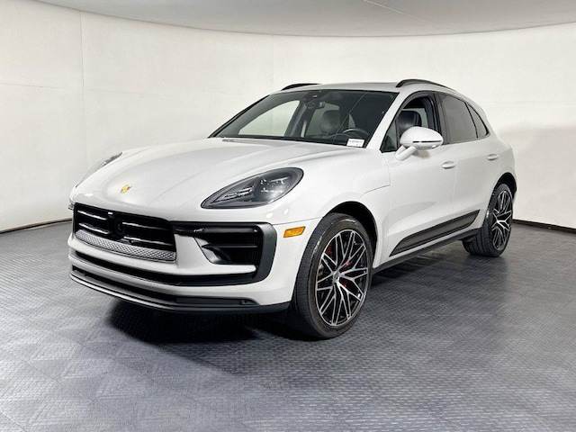 2023 Porsche Macan