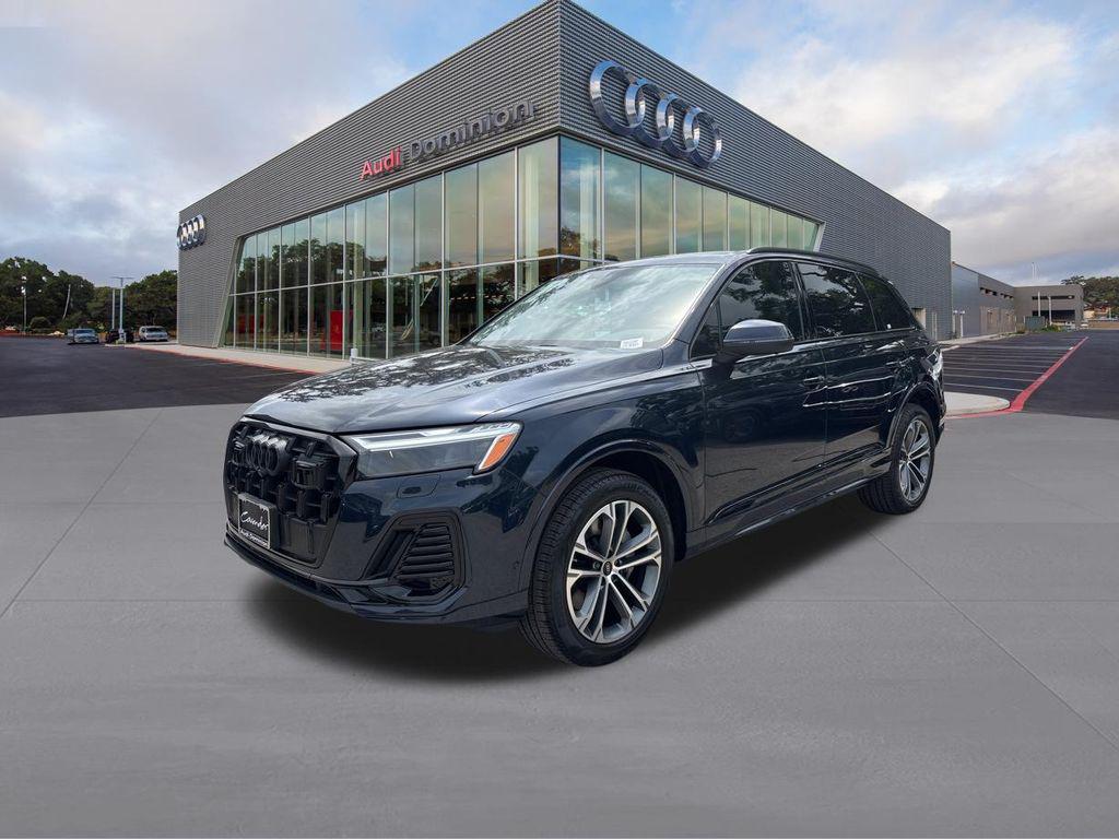 2026 Audi Q7 45 Premium Plus quattro Tiptronic's photo