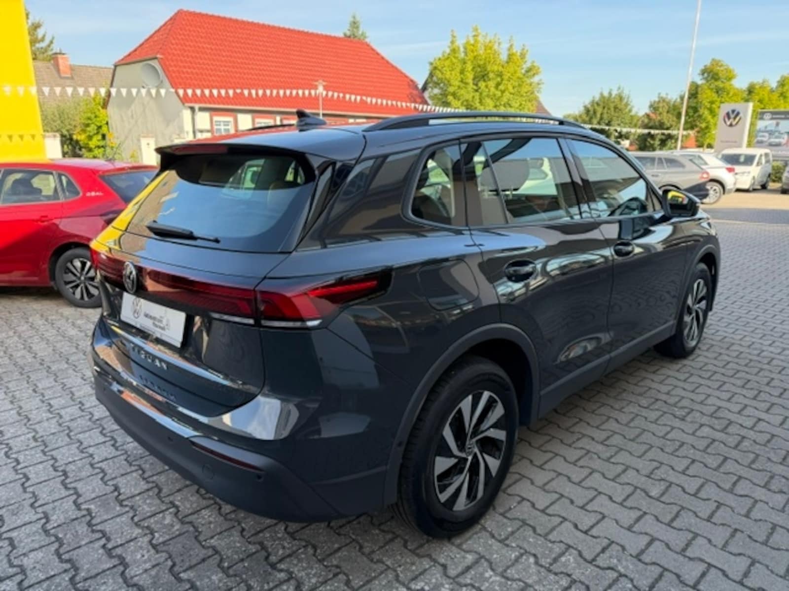 Volkswagen Tiguan – Bild 7