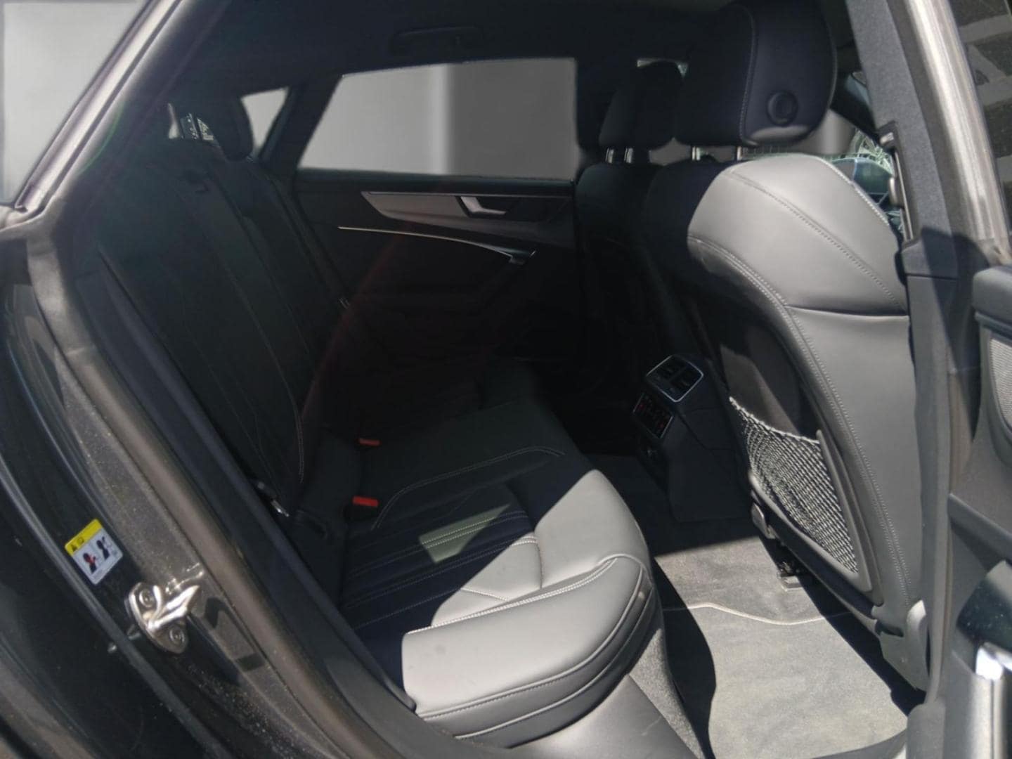 Bild über Audi S7 Sportback TDI quattro tiptronic - für weitere Informationen kontaktieren Sie den Audi Partner
