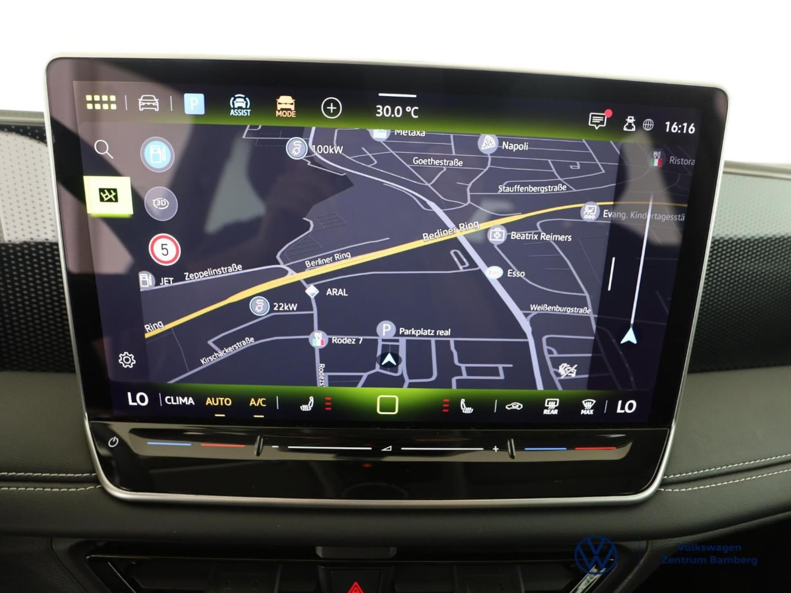 Volkswagen Tiguan – Bild 8
