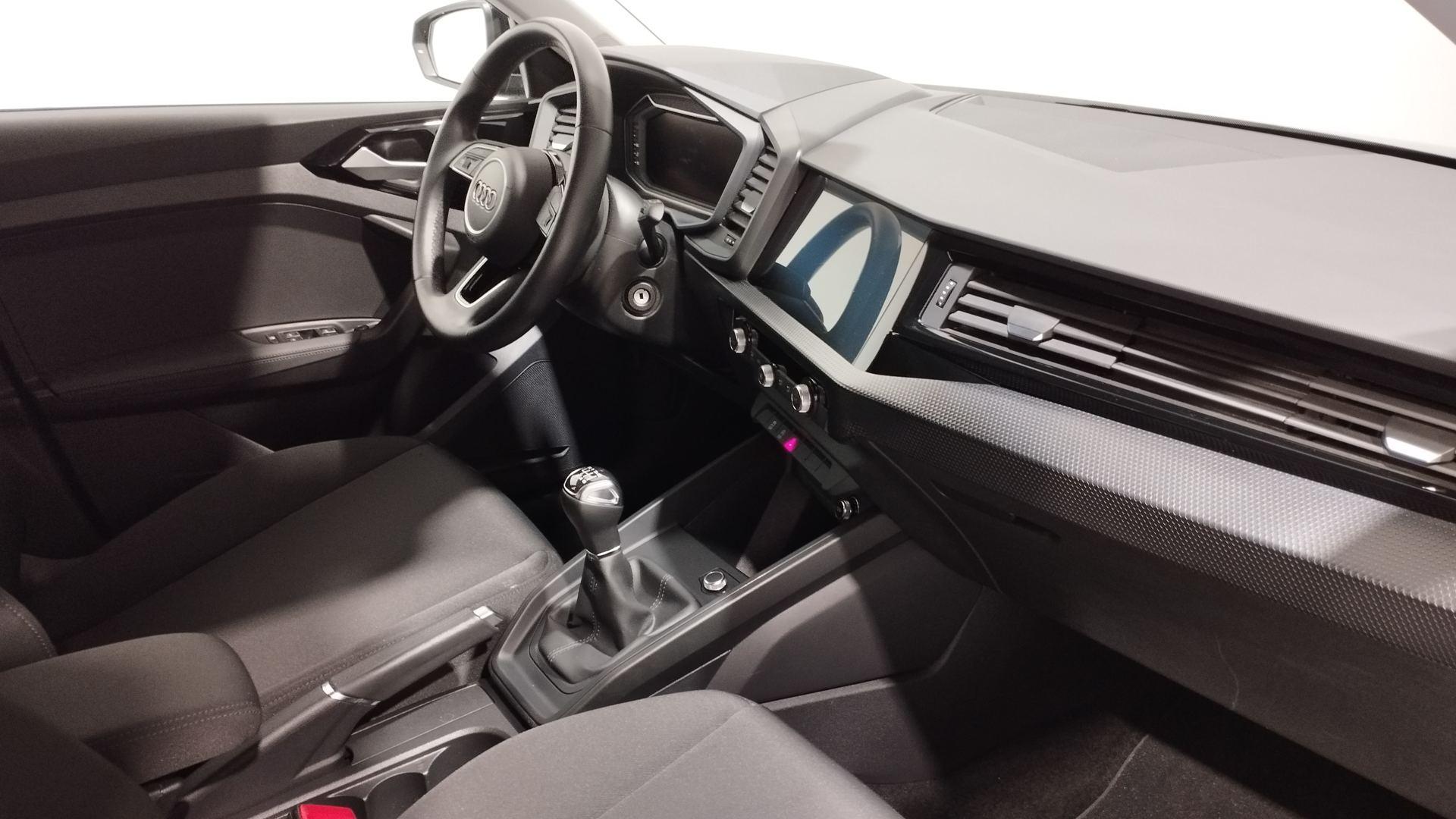 Image about Audi A1 Sportback Advanced 30 TFSI 81 kW (110 CV) 6 vel.