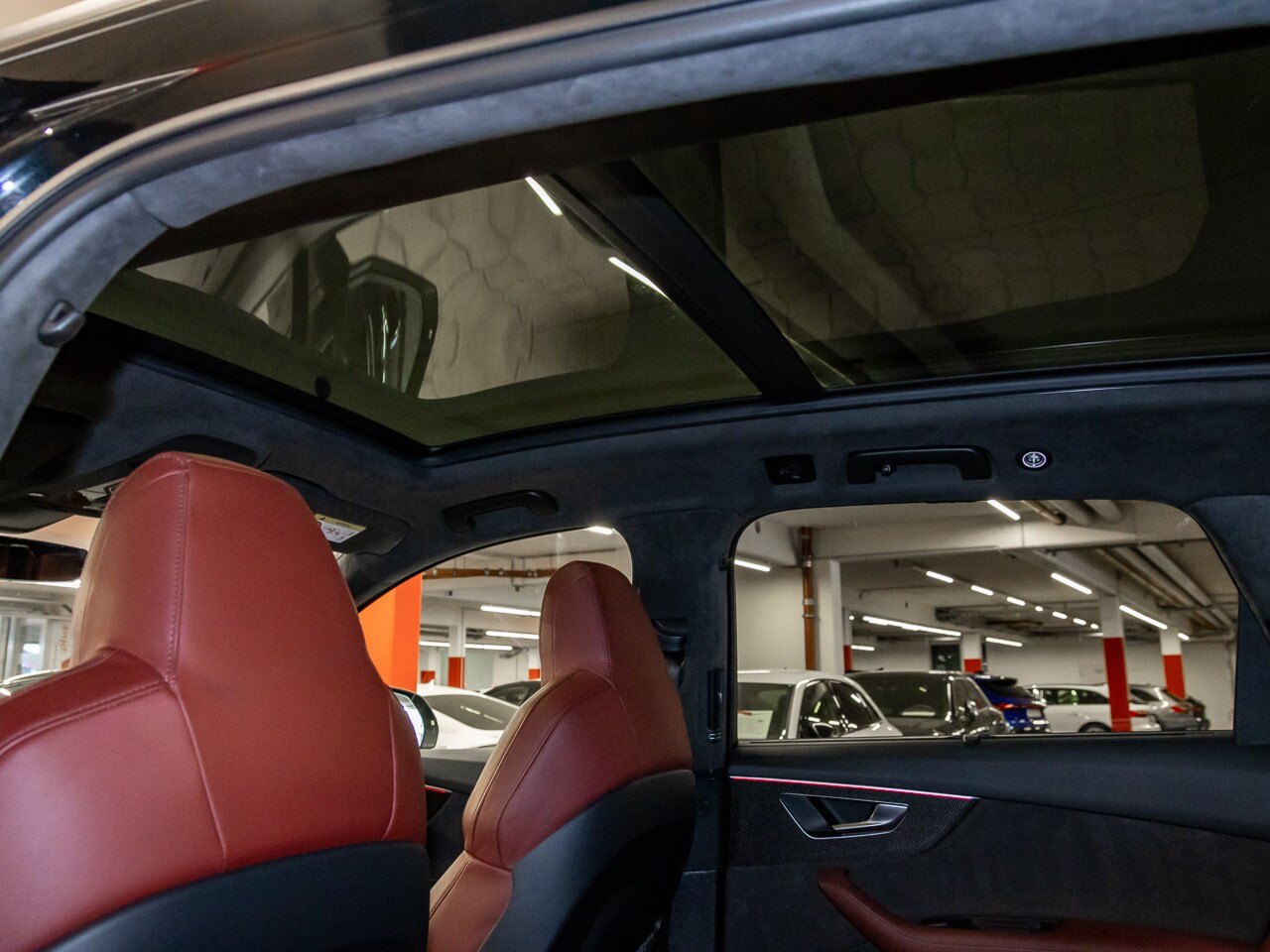 Image about Audi SQ7 TFSI quattro tiptronic