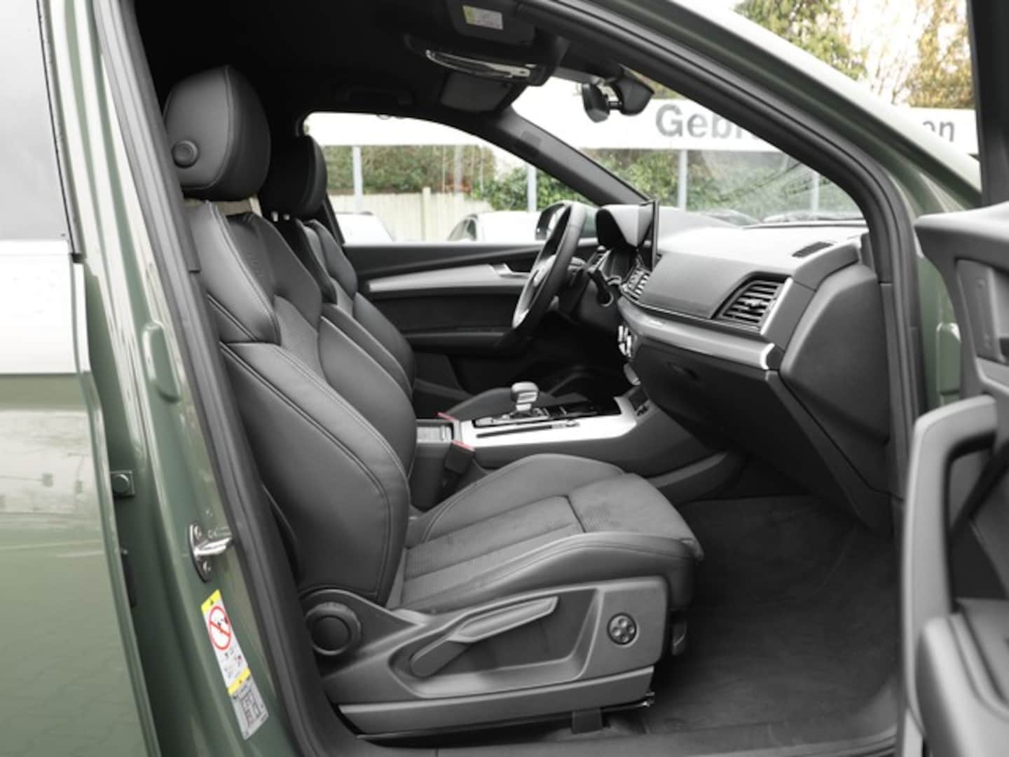 Bild über Audi Q5 TFSI e advanced 50 TFSI e quattro S tronic - für weitere Informationen kontaktieren Sie den Audi Partner