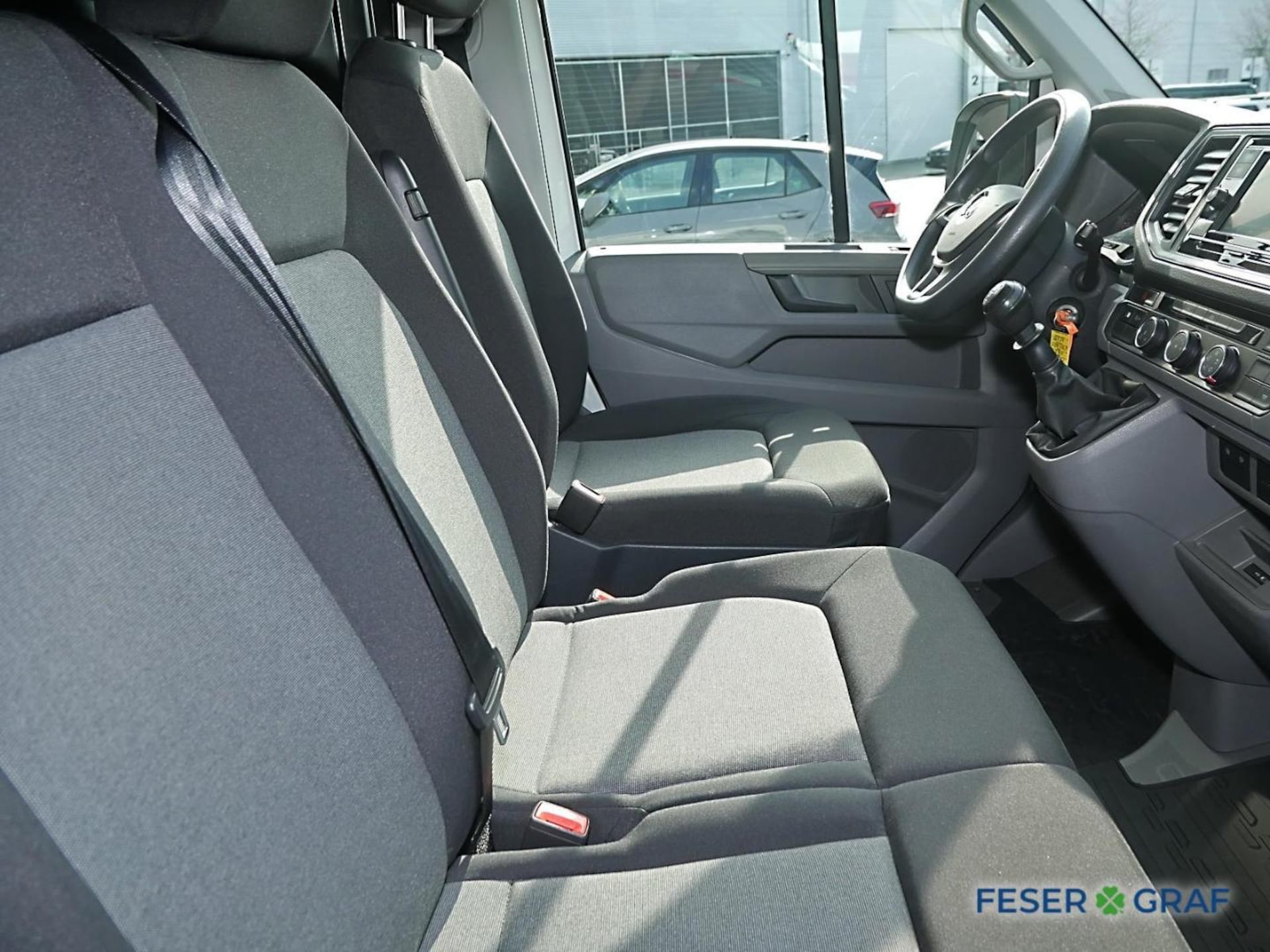 Volkswagen Crafter Kasten langer Radstand