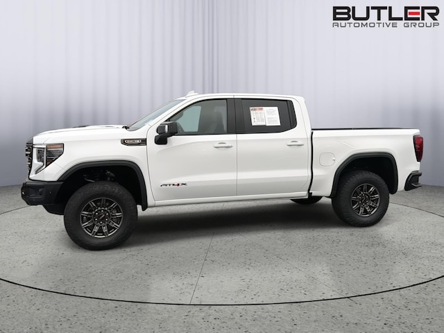 2024 GMC Sierra
