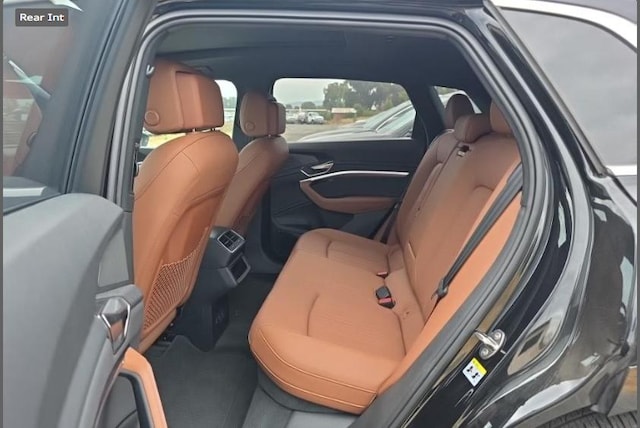 2024 Audi Q8 e-tron