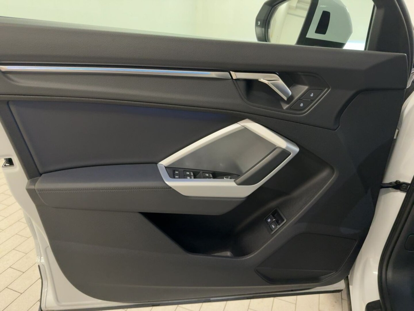 Bild über Audi Q3 TFSI e 45 TFSI e S tronic - für weitere Informationen kontaktieren Sie den Audi Partner