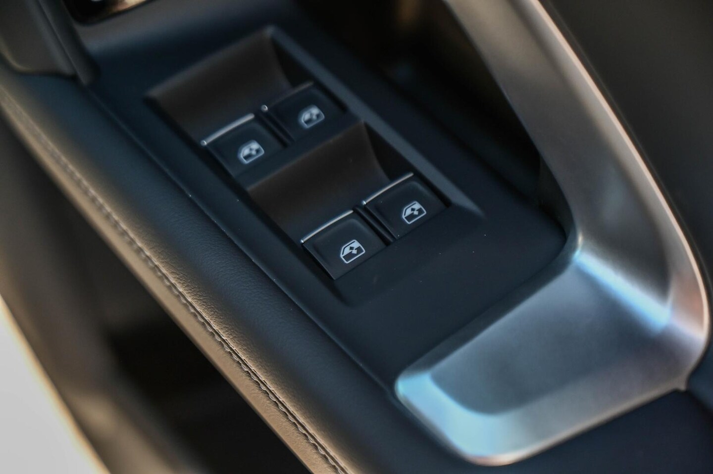 Image about Audi Q5 SUV TDI quattro 150 kW sport