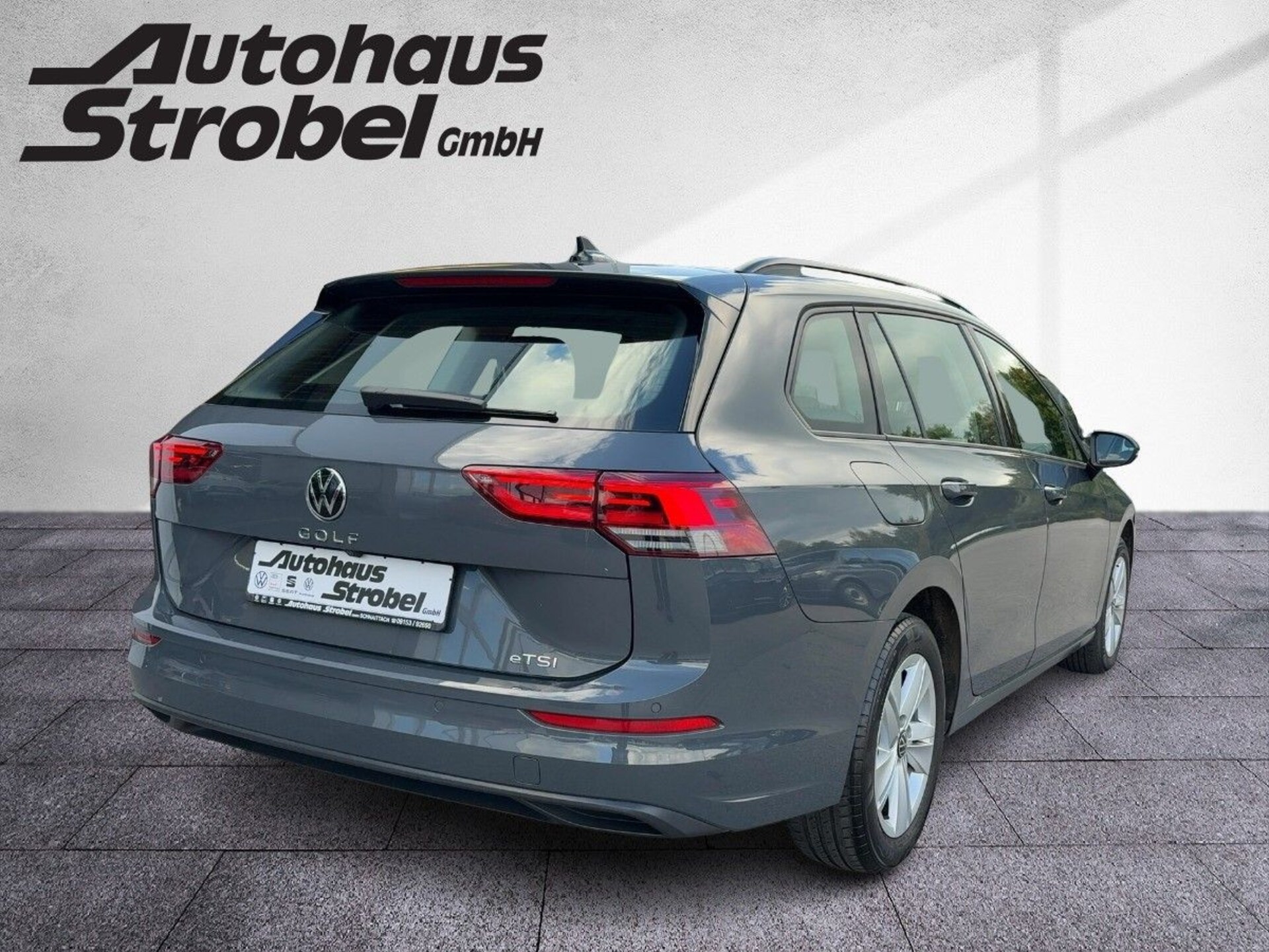 Volkswagen Golf Variant Life