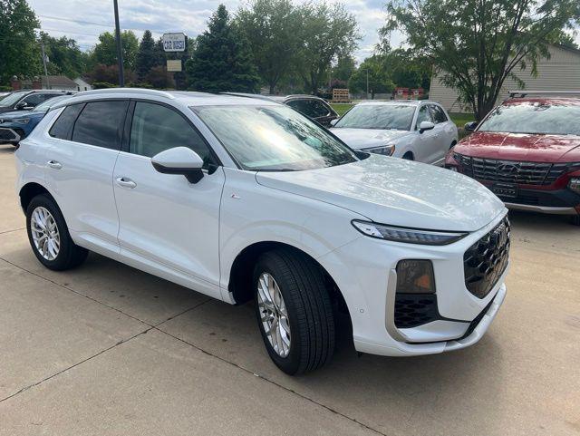 2026 Audi Q3 S line quattro's photo