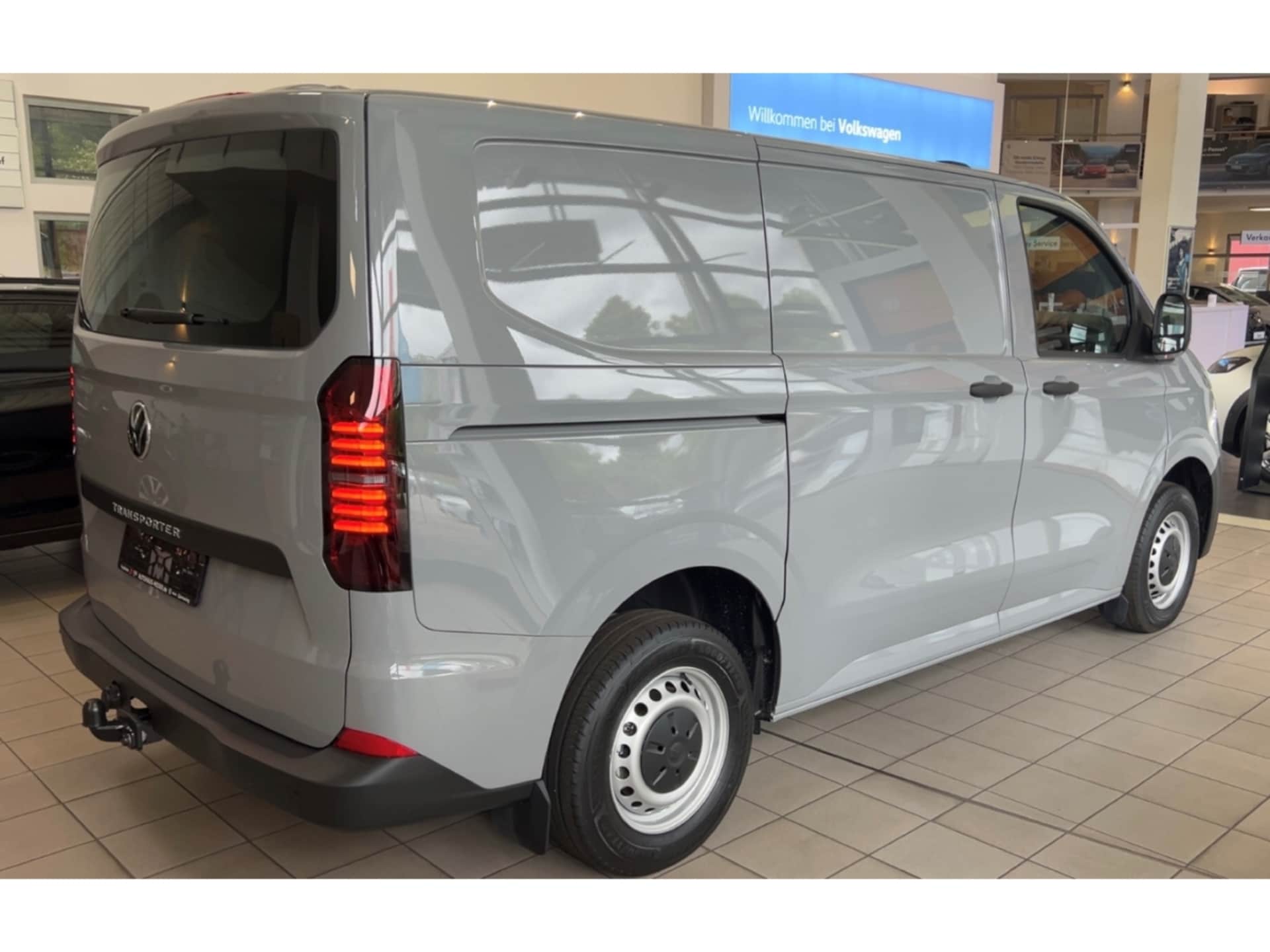 Volkswagen Transporter Kasten kurzer Radstand