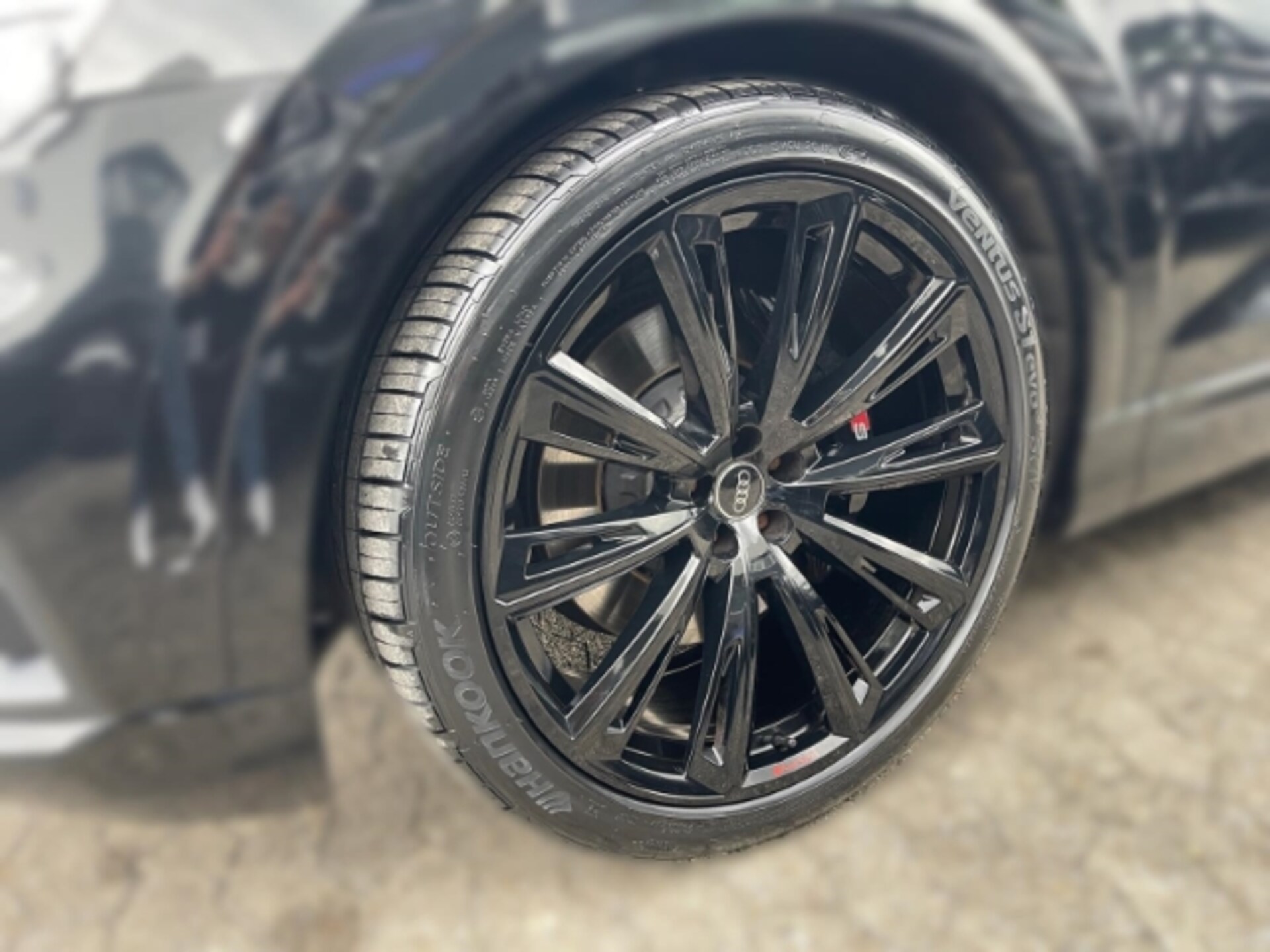 Audi SQ8 SUV
