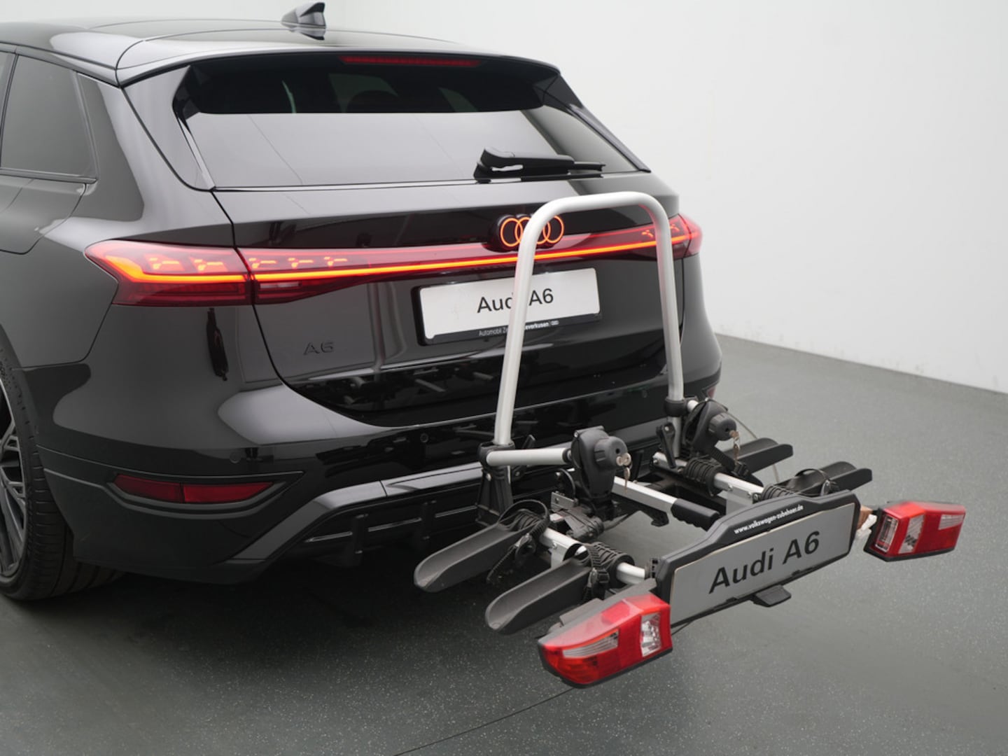 Bild über Audi A6 Avant e-tron e-tron performance - für weitere Informationen kontaktieren Sie den Audi Partner