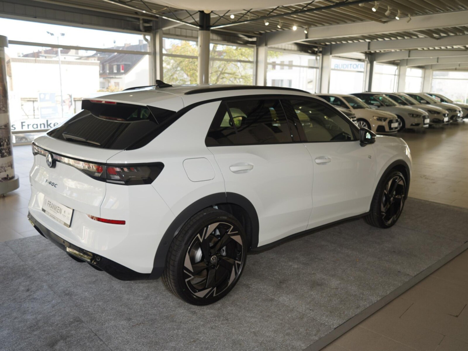 Volkswagen T-Roc – Bild 4