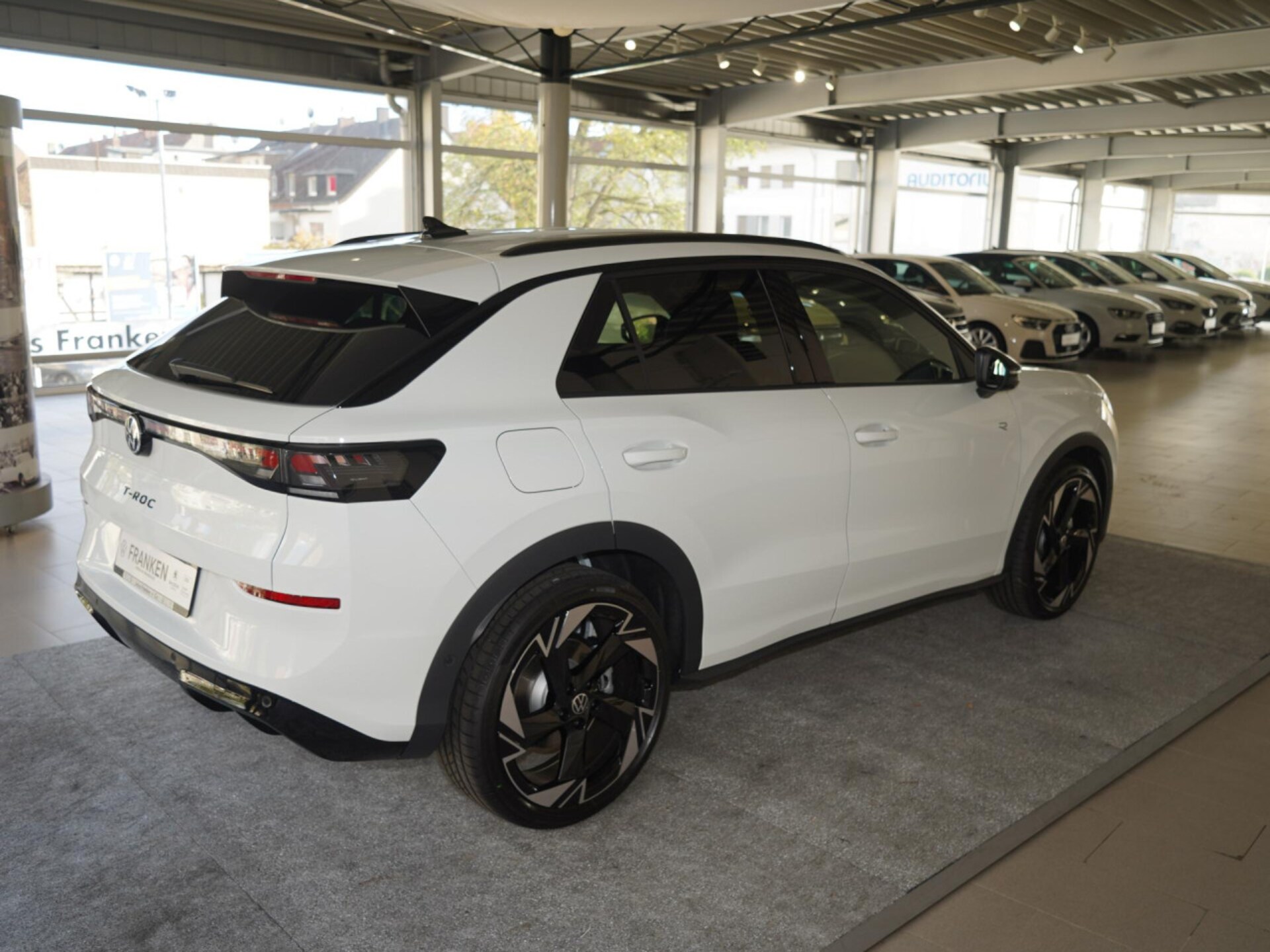 Volkswagen T-Roc R-Line