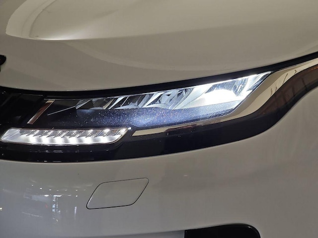 2023 Land Rover Range Rover Evoque 35