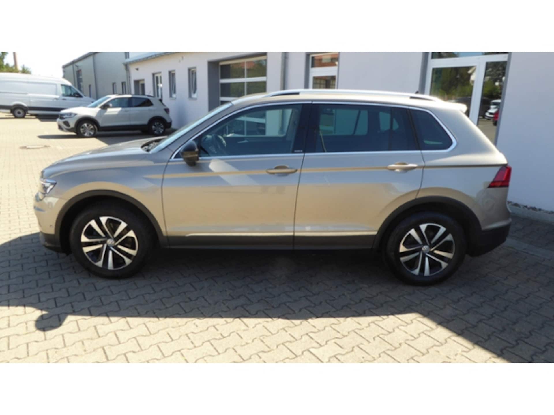 Volkswagen Tiguan IQ.DRIVE