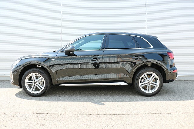 Image about Audi Q5 40 TDI quattro S line 150(204) kW(PS) S tronic