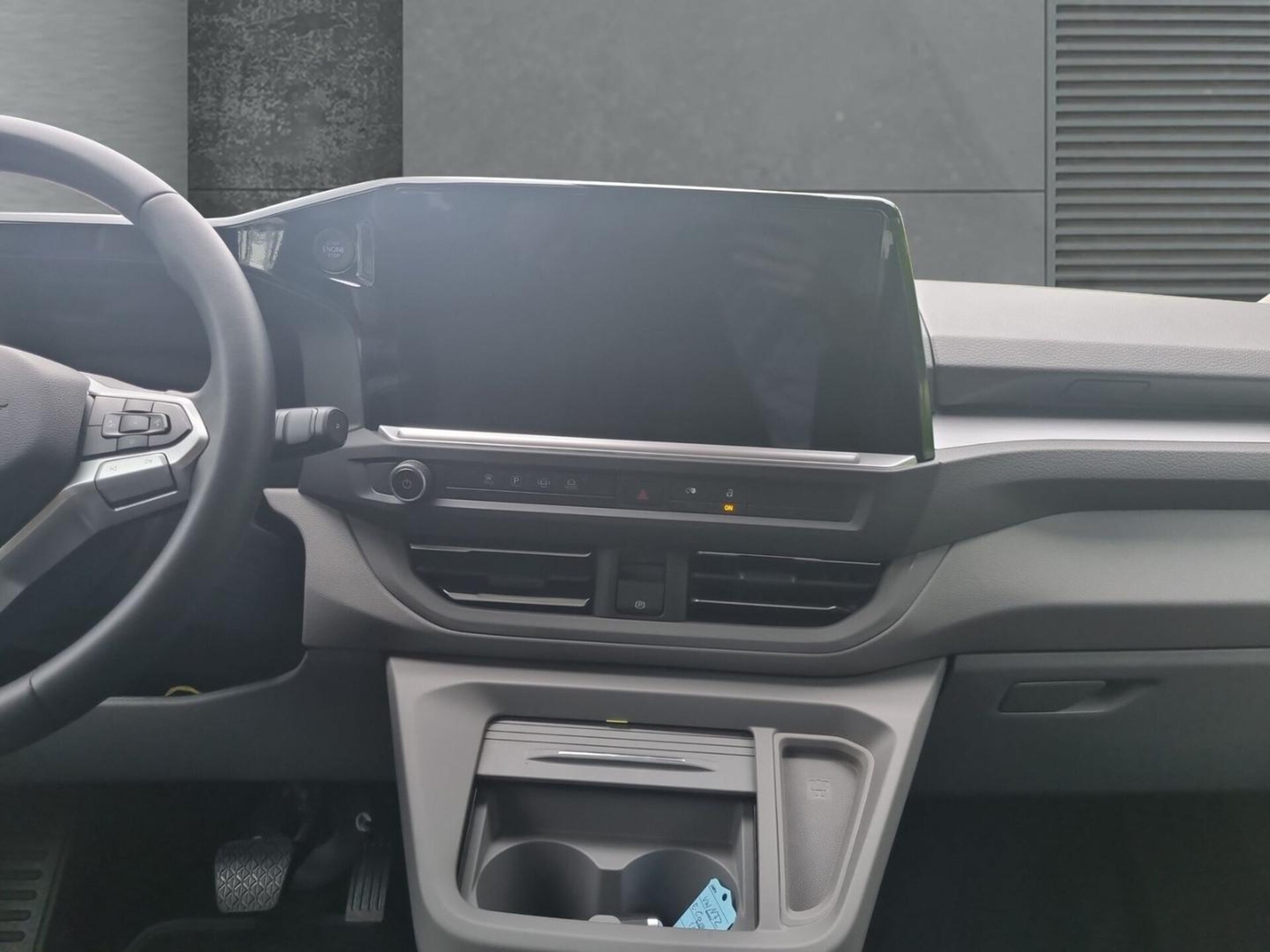 Volkswagen e-Caravelle Life