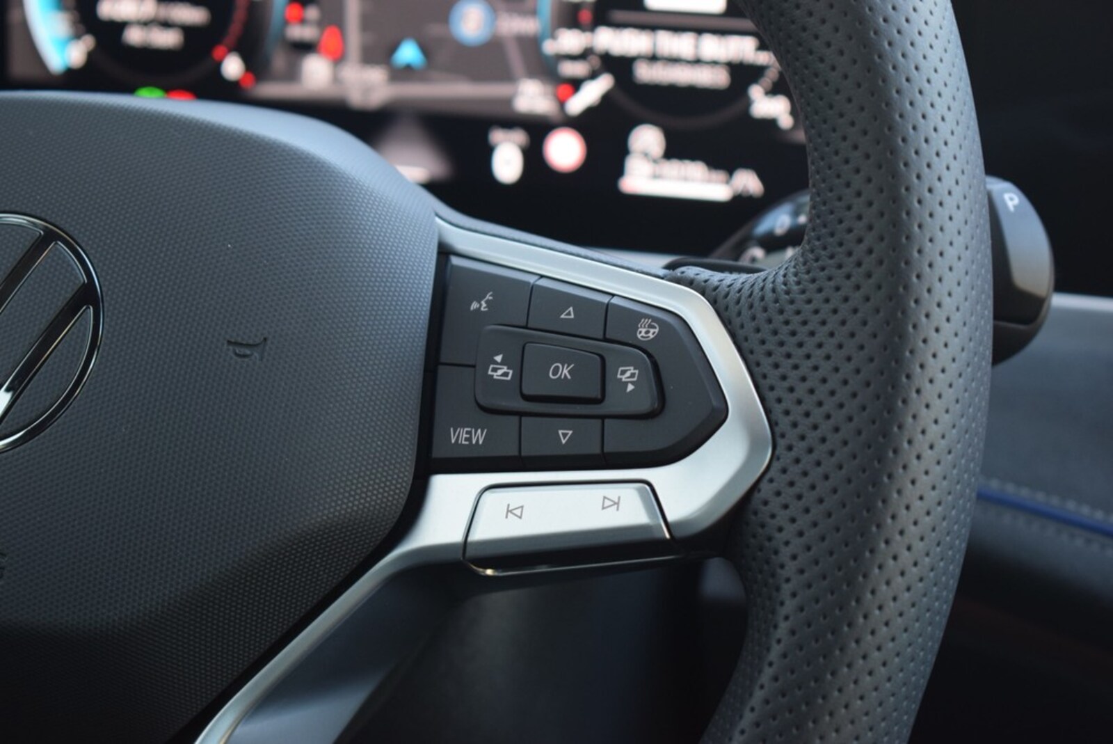Volkswagen Passat – Bild 13