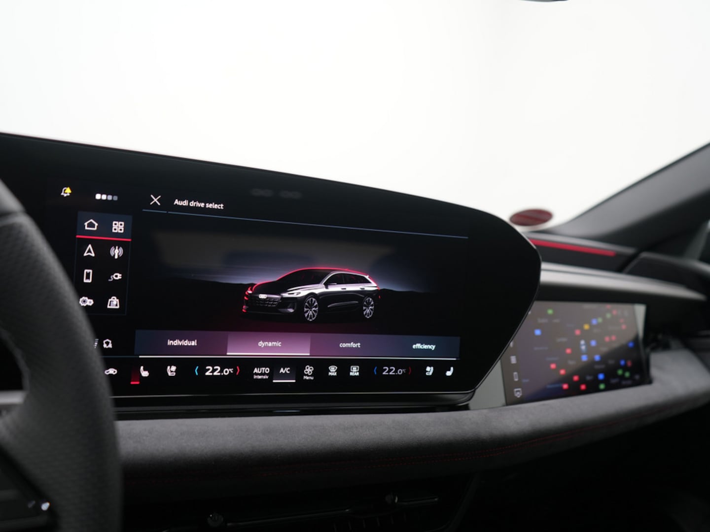 Bild über Audi A6 Avant e-tron e-tron performance - für weitere Informationen kontaktieren Sie den Audi Partner