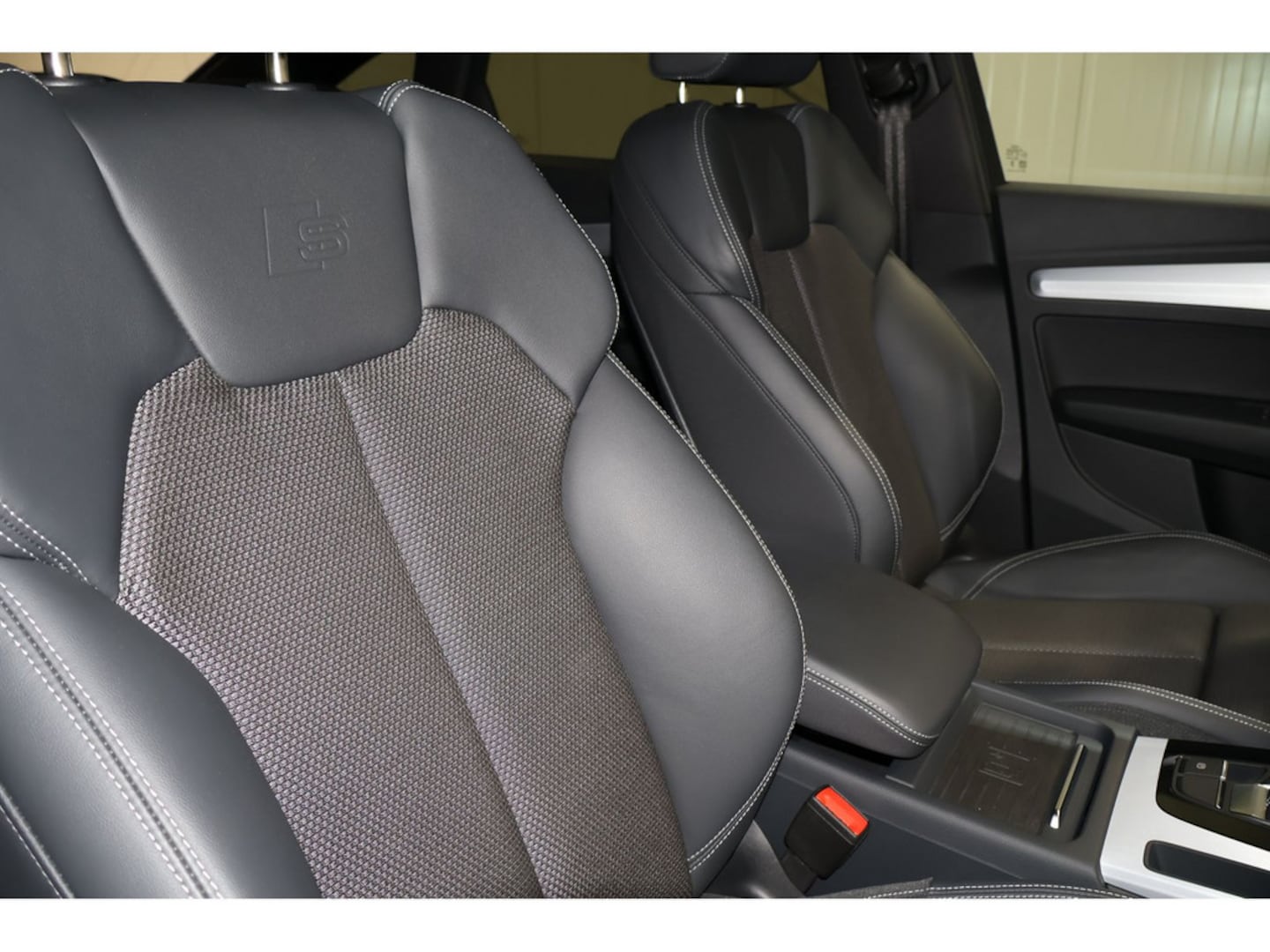 Bild über Audi Q5 Sportback 40 TDI quattro S tronic - für weitere Informationen kontaktieren Sie den Audi Partner