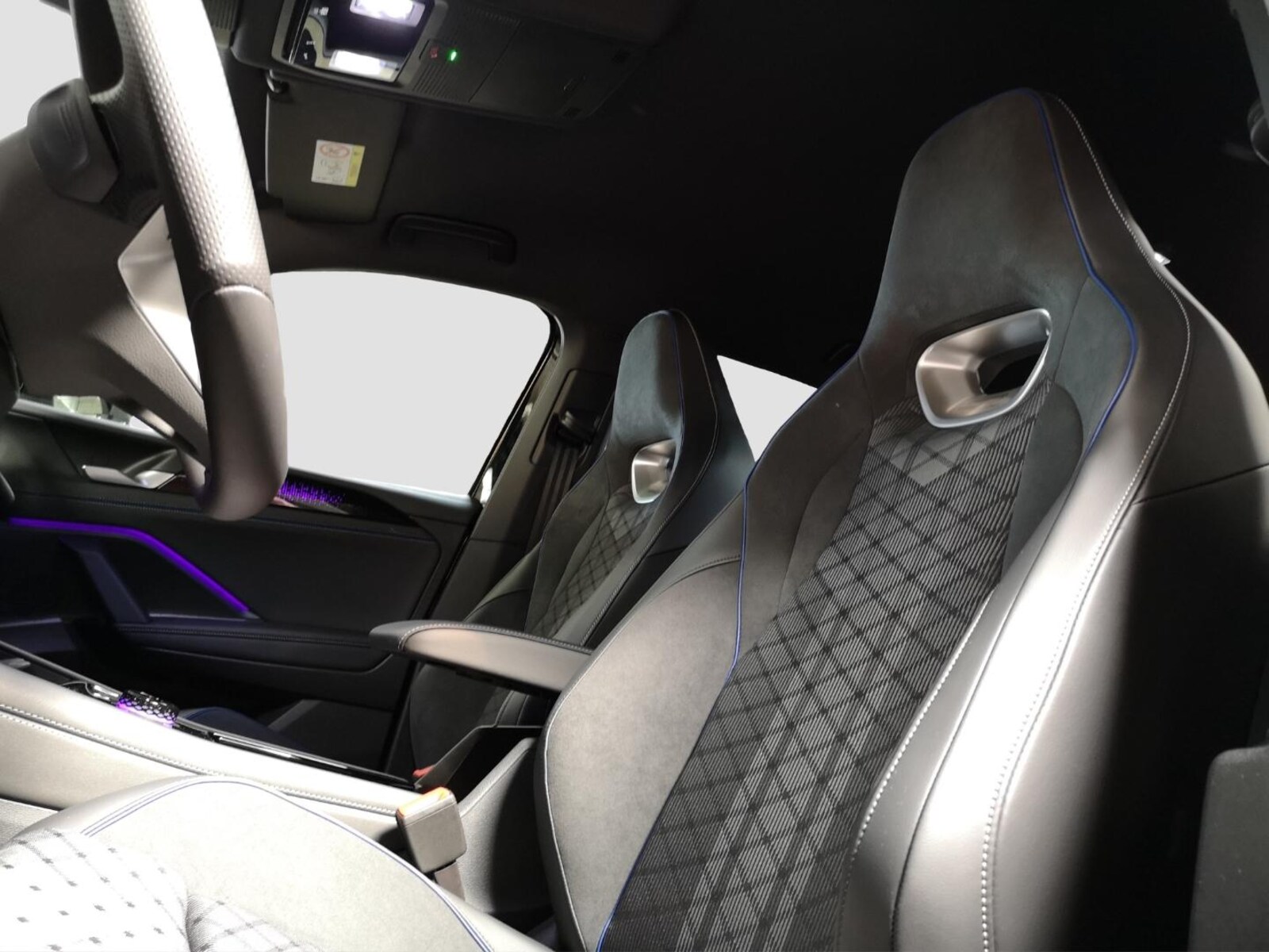 Volkswagen Tiguan – Bild 17