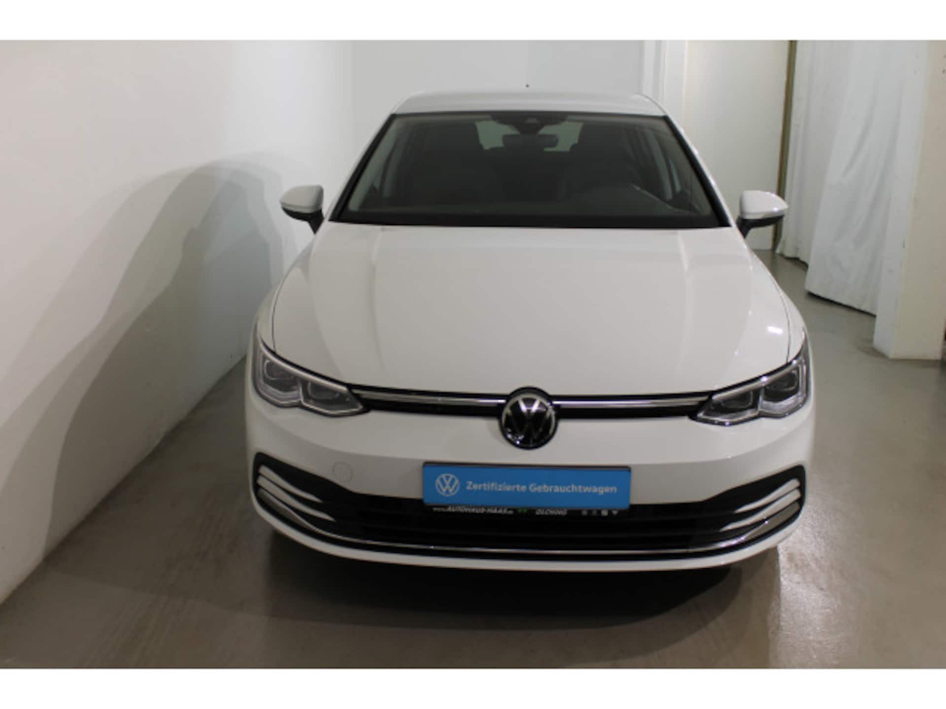 Volkswagen Golf Style