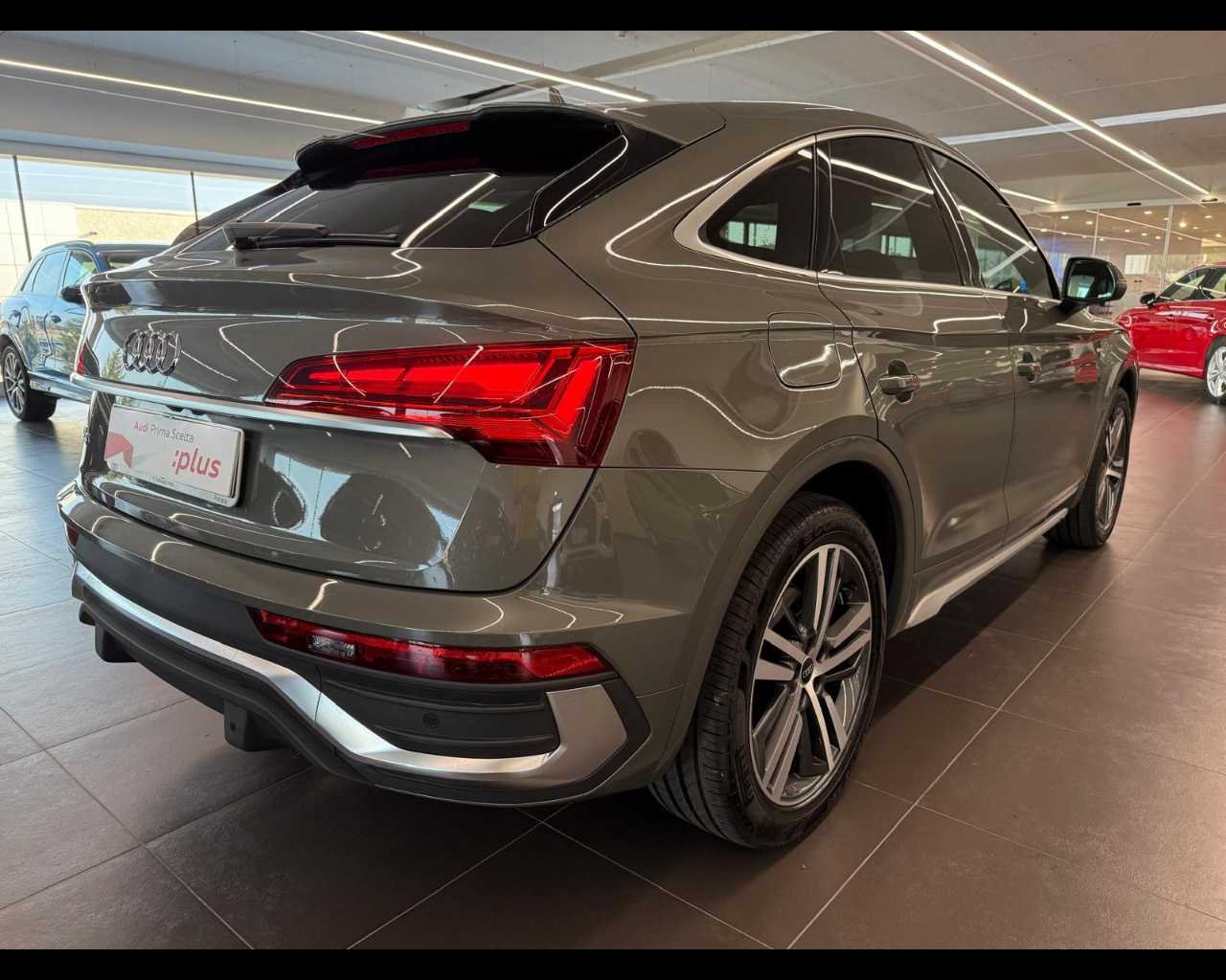 Image about Audi Q5 Sportback S line plus 35 TDI 120 kW (163 CV) S tronic
