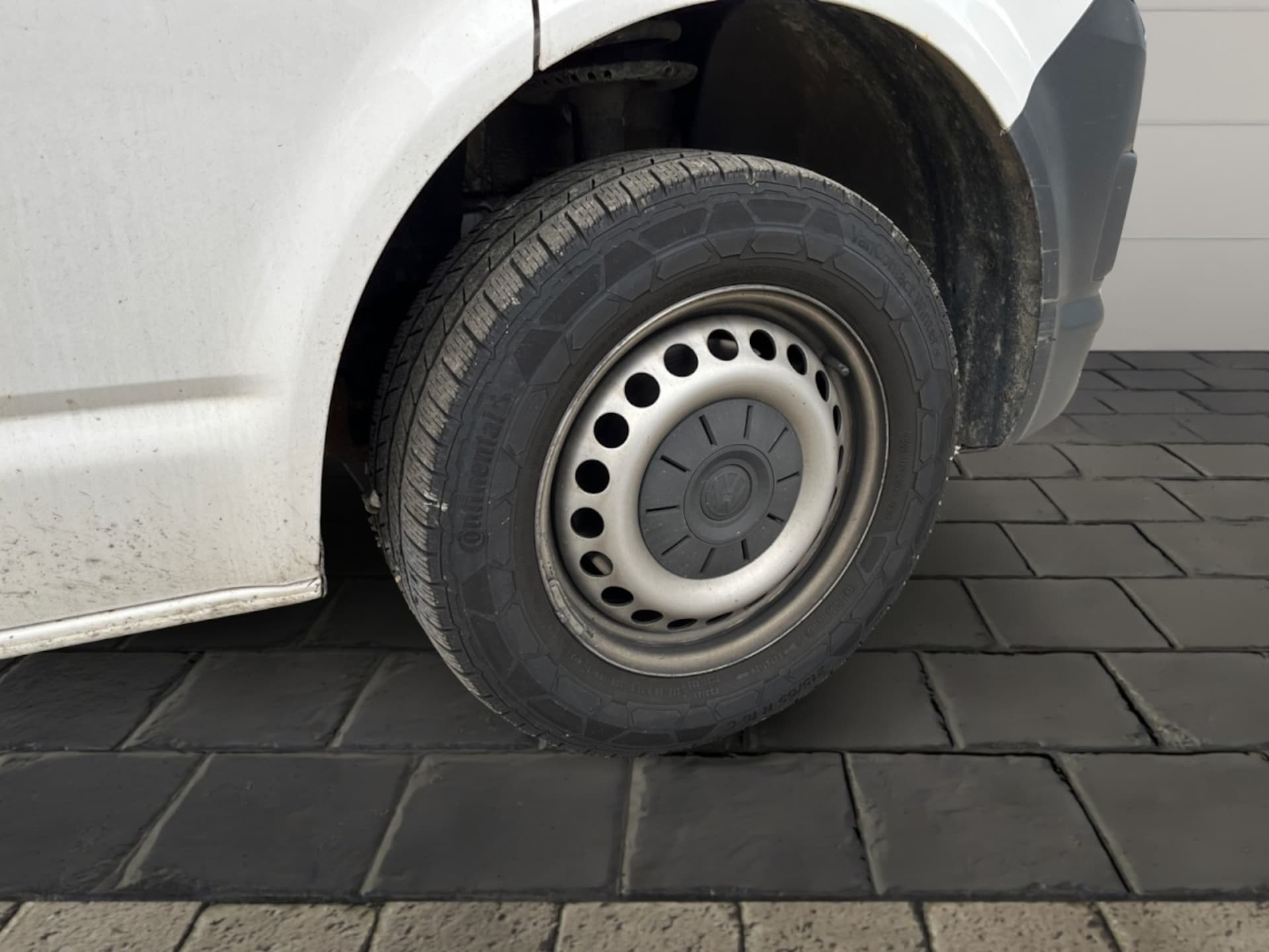 Volkswagen T6 Transporter Kasten langer Radstand