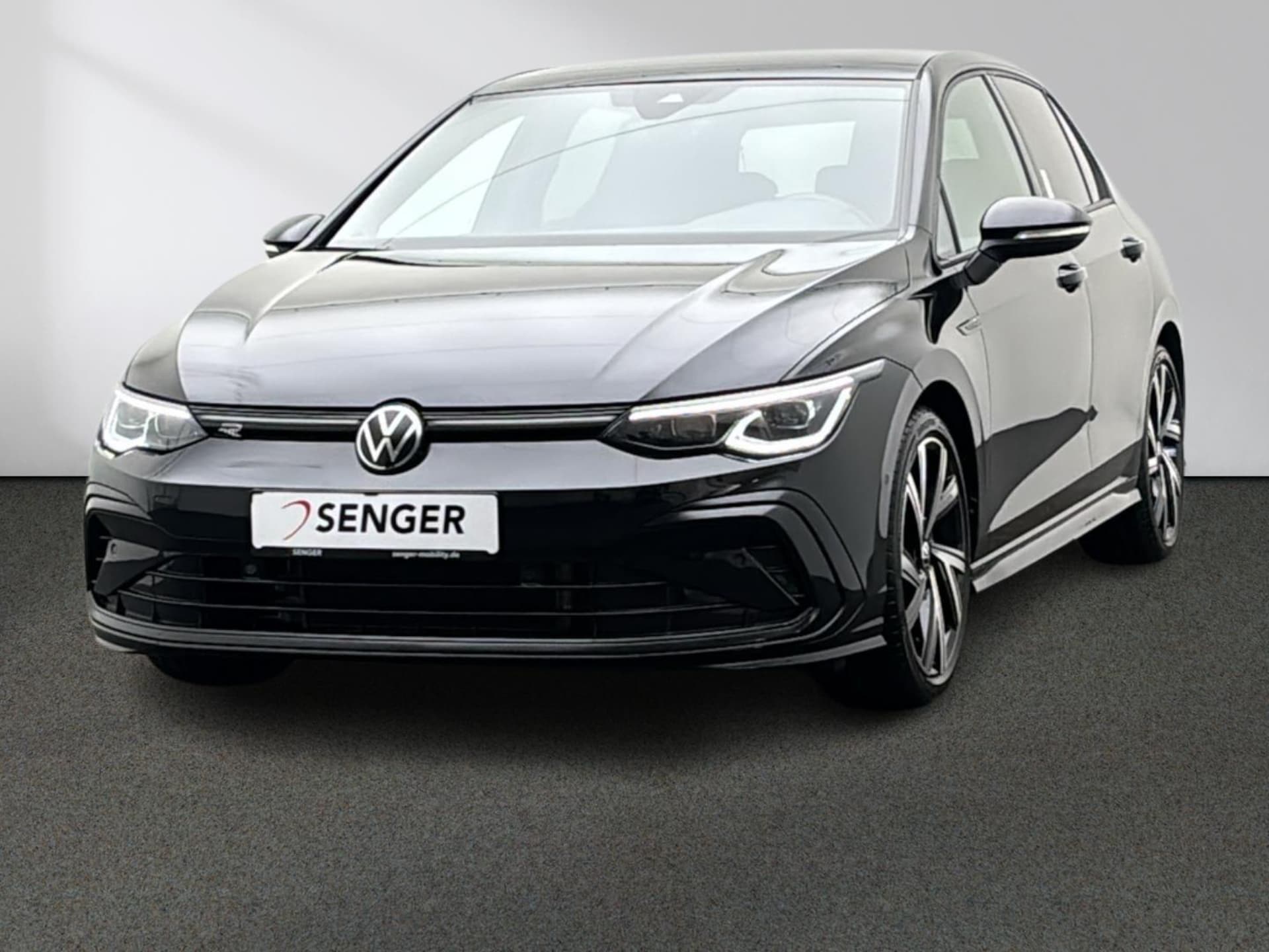 Volkswagen Golf R-Line