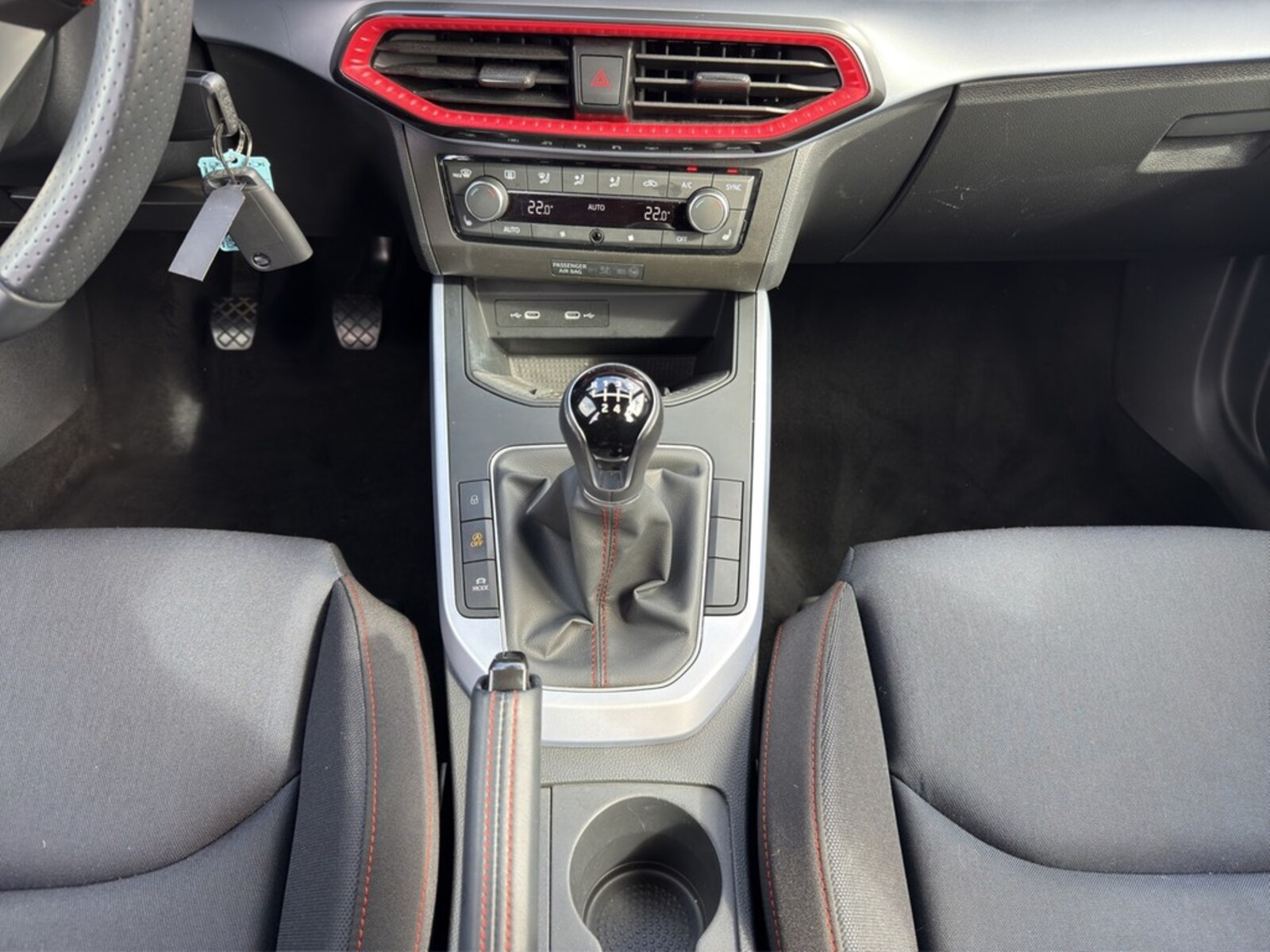 SEAT Arona – Bild 13